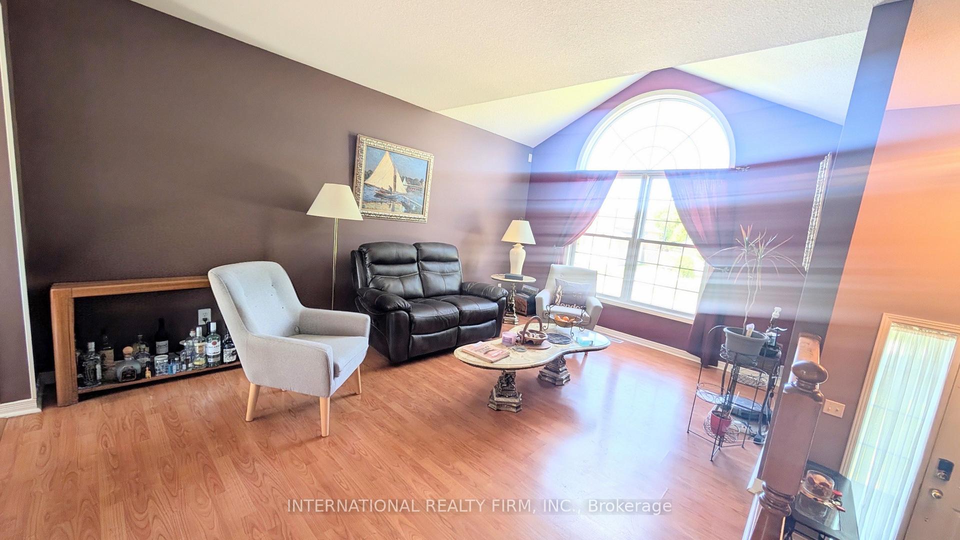 Photo 5 of 38 Windle Village Crescent, Thorold, Allanburg/Thorold South — HOMEH