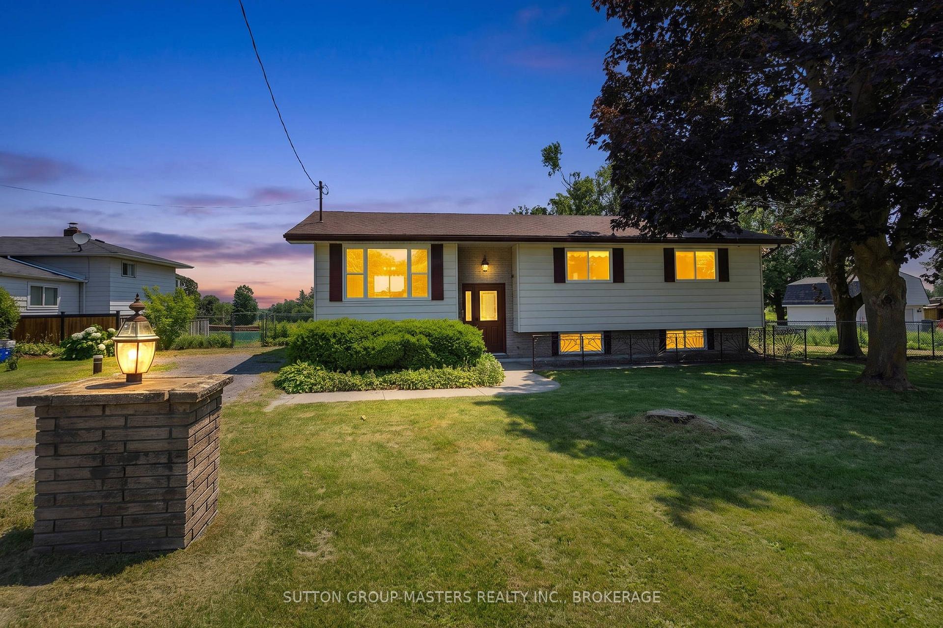 Photo 5 of 2212 Battersea Road, Kingston, City North of 401 — HOMEH