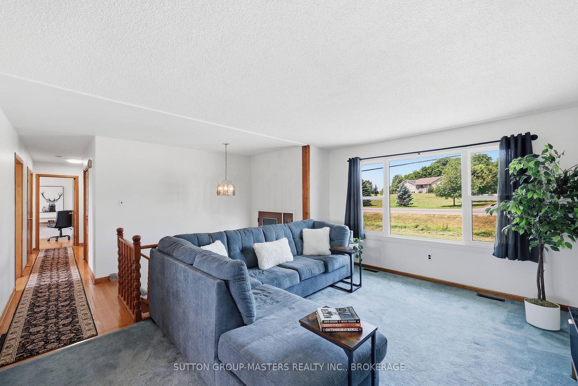 Photo 10 of 2212 Battersea Road, Kingston, City North of 401 — HOMEH