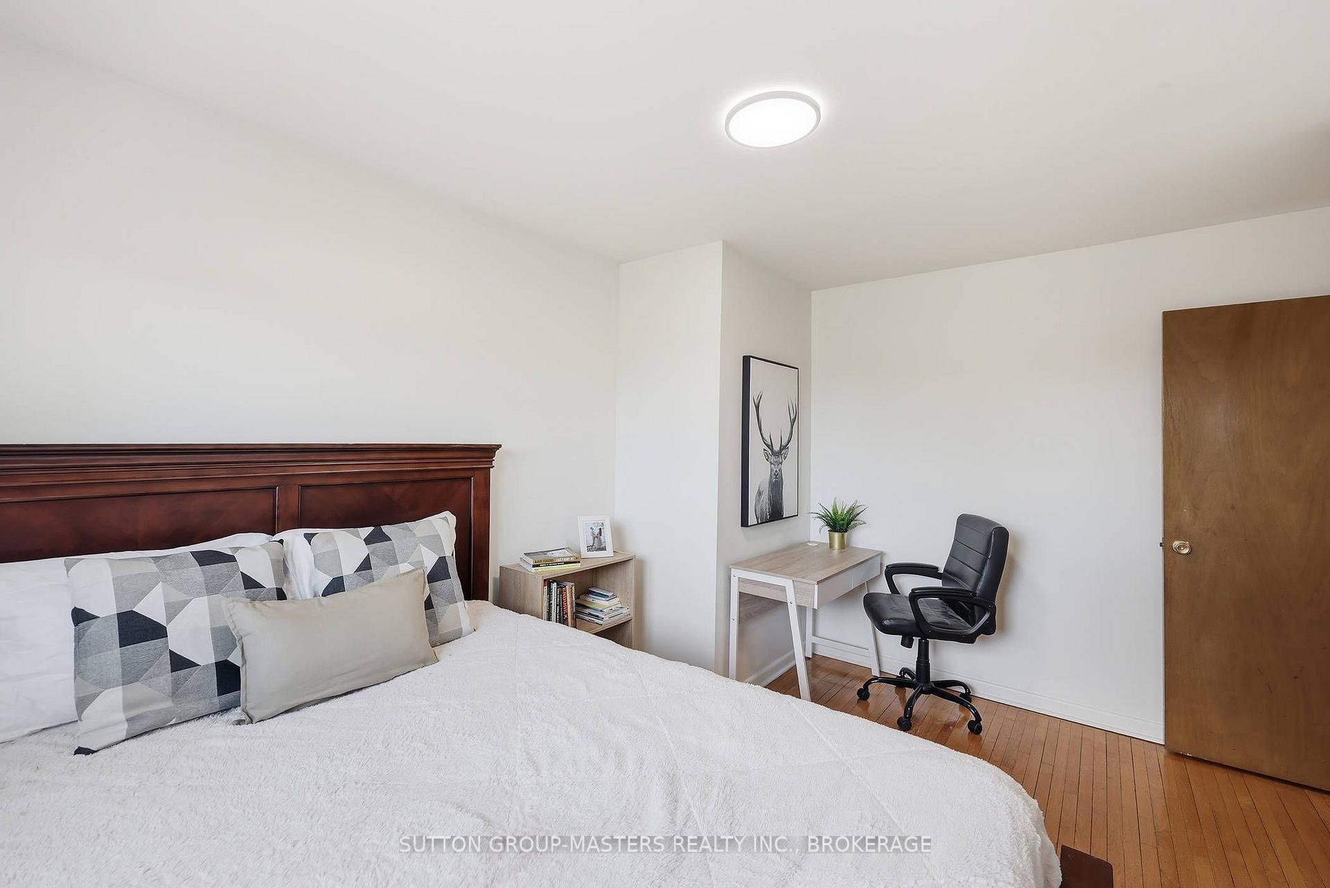 Photo 24 of 2212 Battersea Road, Kingston, City North of 401 — HOMEH