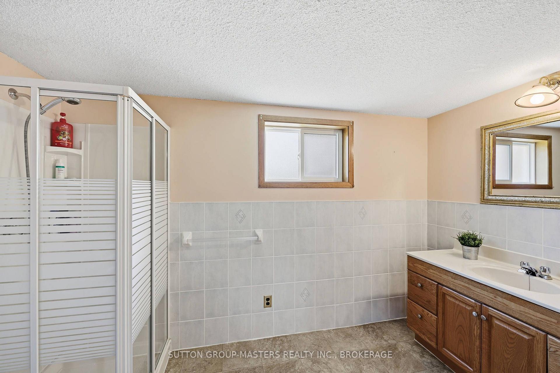 Photo 35 of 2212 Battersea Road, Kingston, City North of 401 — HOMEH