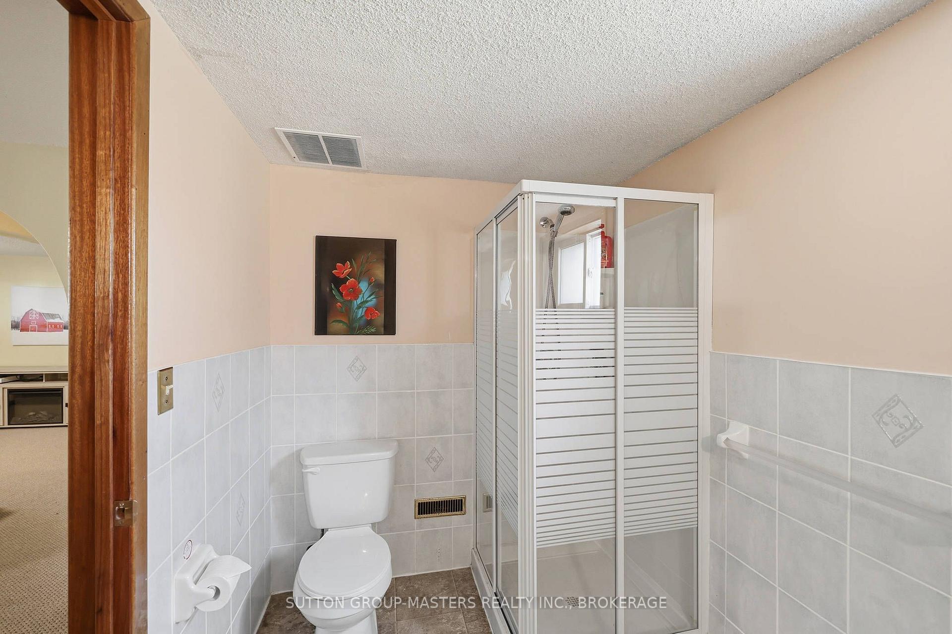 Photo 37 of 2212 Battersea Road, Kingston, City North of 401 — HOMEH