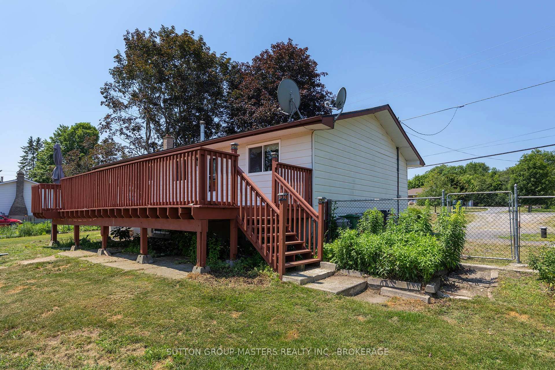 Photo 39 of 2212 Battersea Road, Kingston, City North of 401 — HOMEH