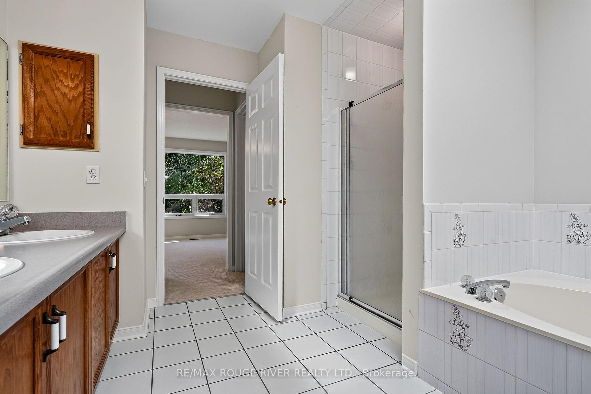 Photo 34 of 1211 Engel Court, Pickering, West Shore — HOMEH