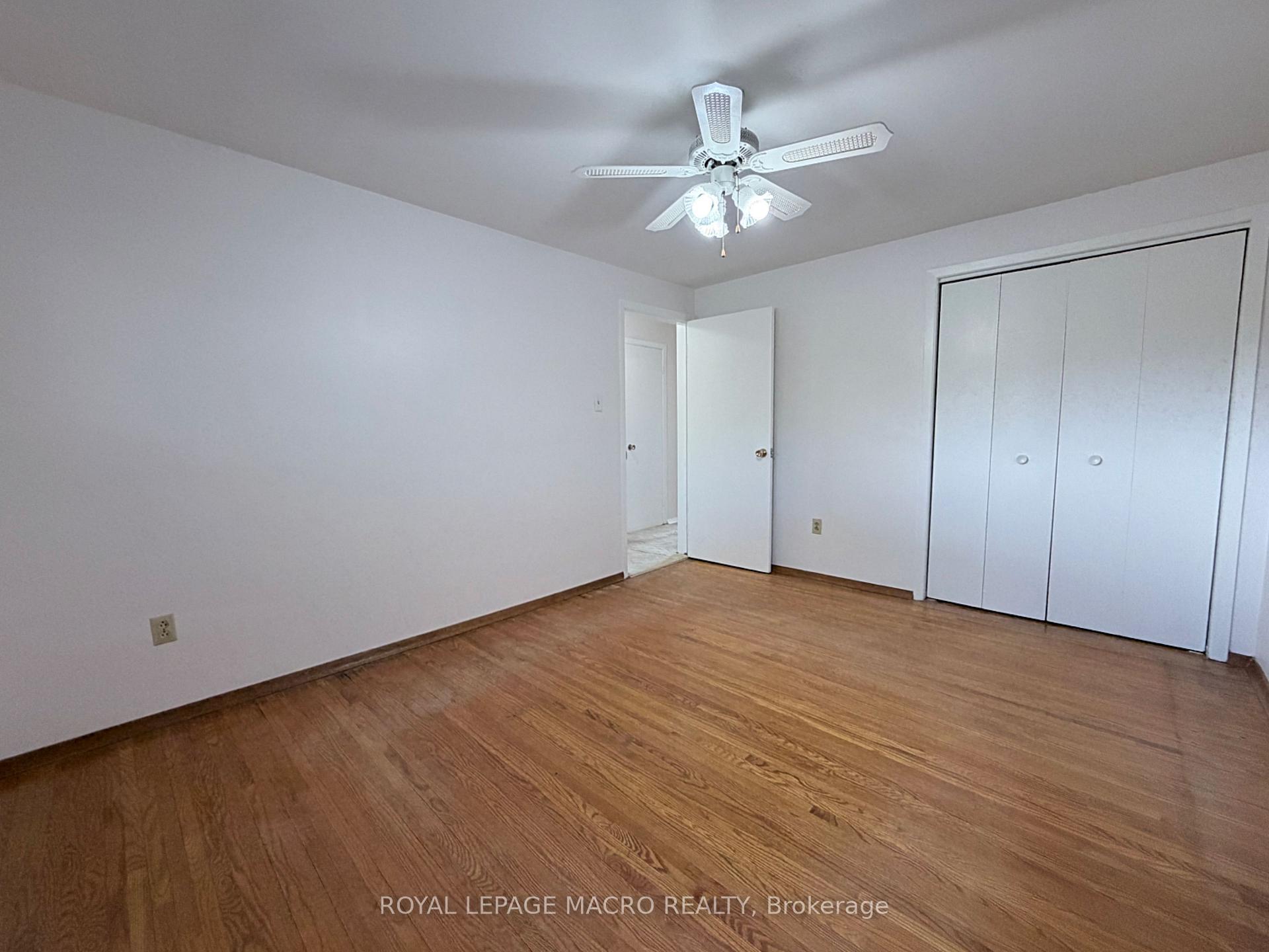 Photo 14 of 607 Walkers Line, Burlington, Shoreacres — HOMEH