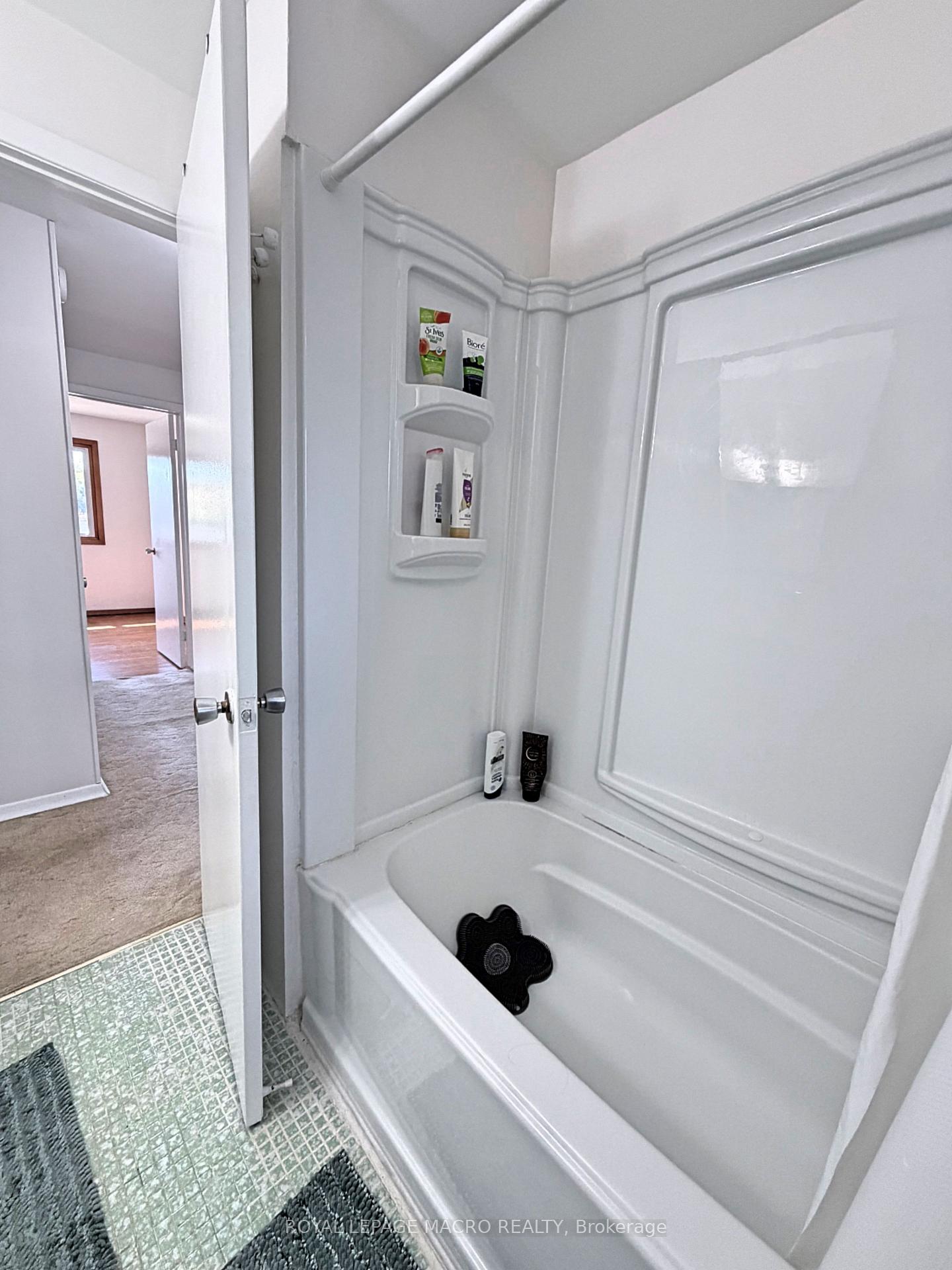 Photo 20 of 607 Walkers Line, Burlington, Shoreacres — HOMEH