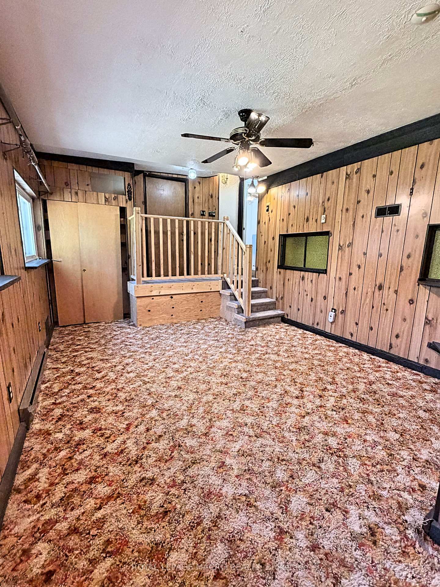 Photo 28 of 607 Walkers Line, Burlington, Shoreacres — HOMEH