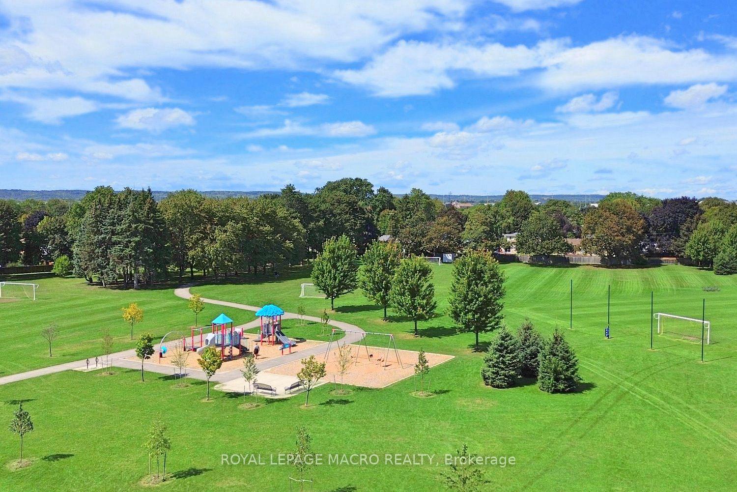 Photo 39 of 607 Walkers Line, Burlington, Shoreacres — HOMEH