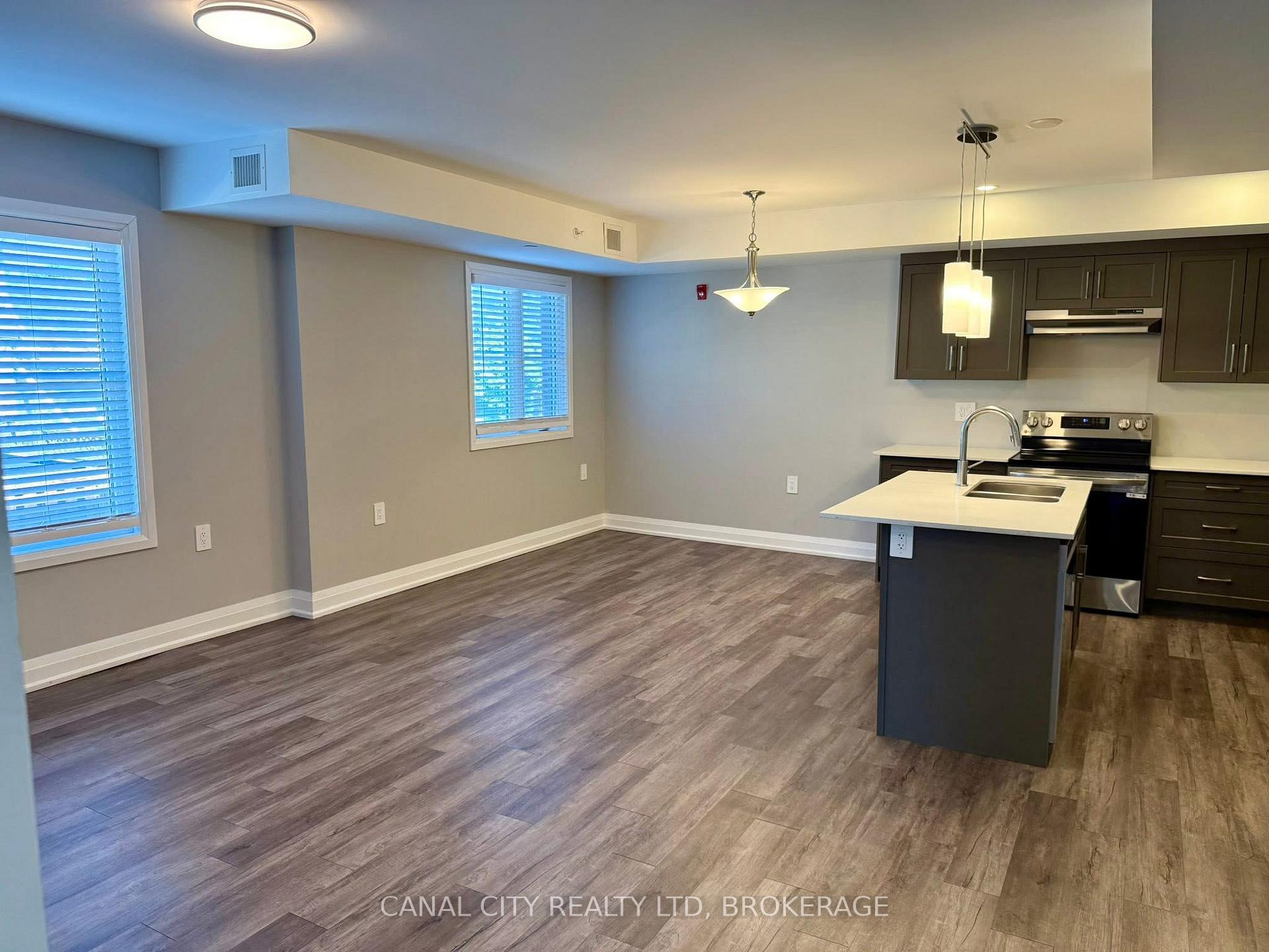 Photo 5 of Unit 4, 6 Ann Street, Thorold, Thorold Downtown — HOMEH