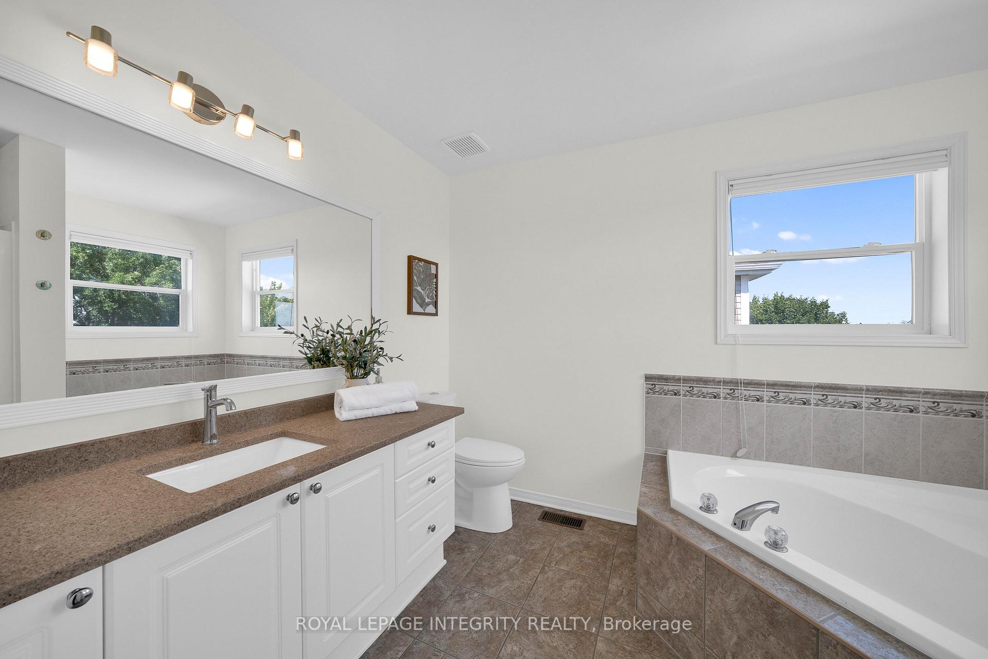 Photo 29 of 69 Goldridge Drive, Ottawa, Kanata - Kanata Lakes/Heritage Hills — HOMEH