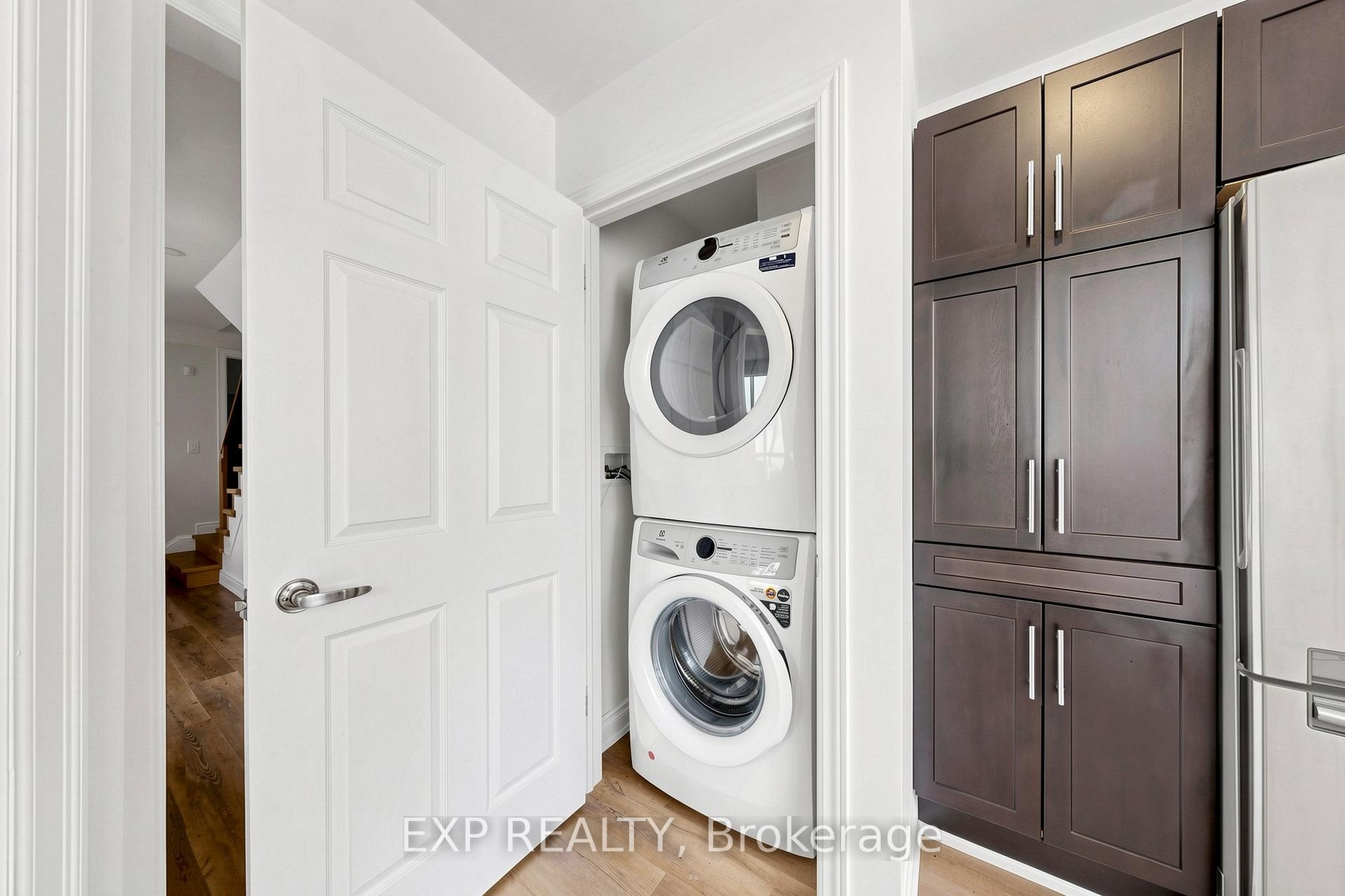 Photo 11 of 106 Smales Drive, Ajax, Central — HOMEH