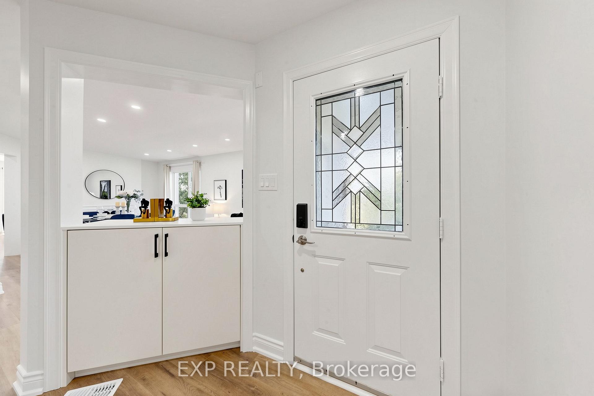 Photo 12 of 106 Smales Drive, Ajax, Central — HOMEH