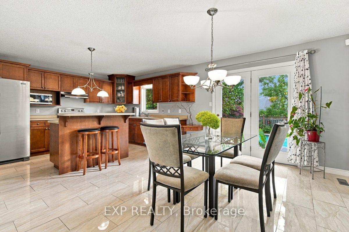 Photo 10 of 281 Chambers Avenue, London, North B — HOMEH