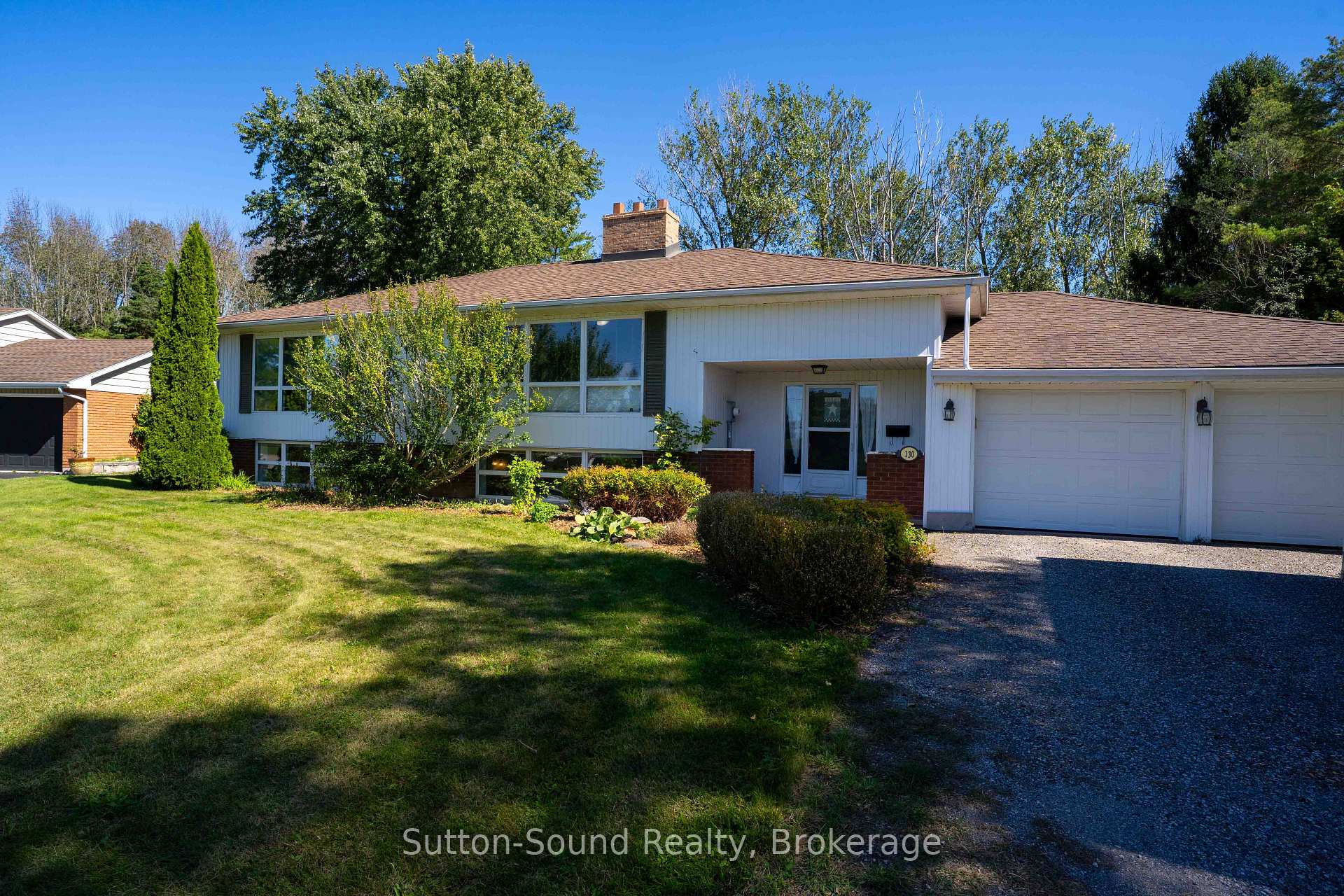 Photo 1 of 130 Cearview Crescent, Meaford — HOMEH