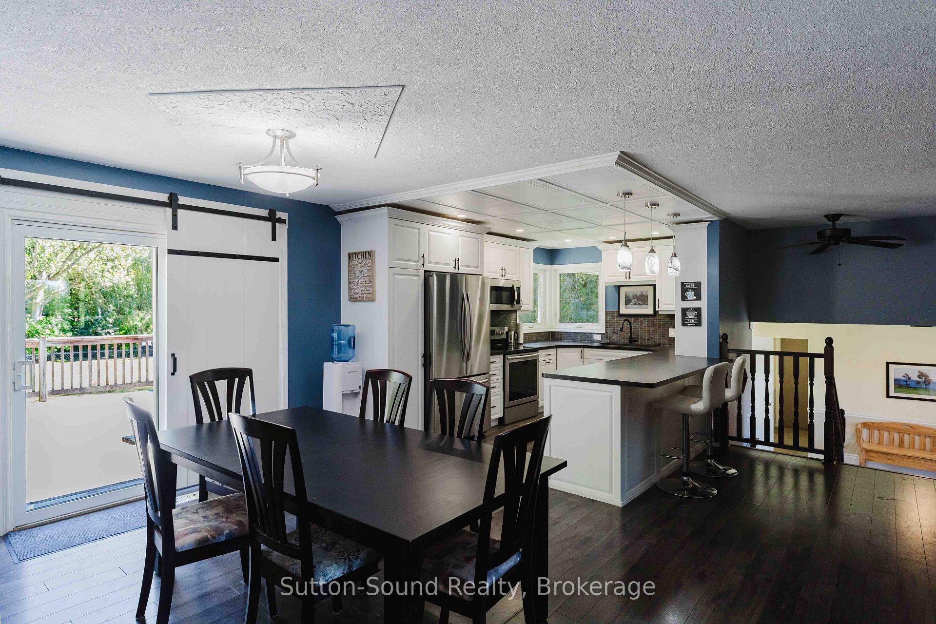 Photo 6 of 130 Cearview Crescent, Meaford — HOMEH