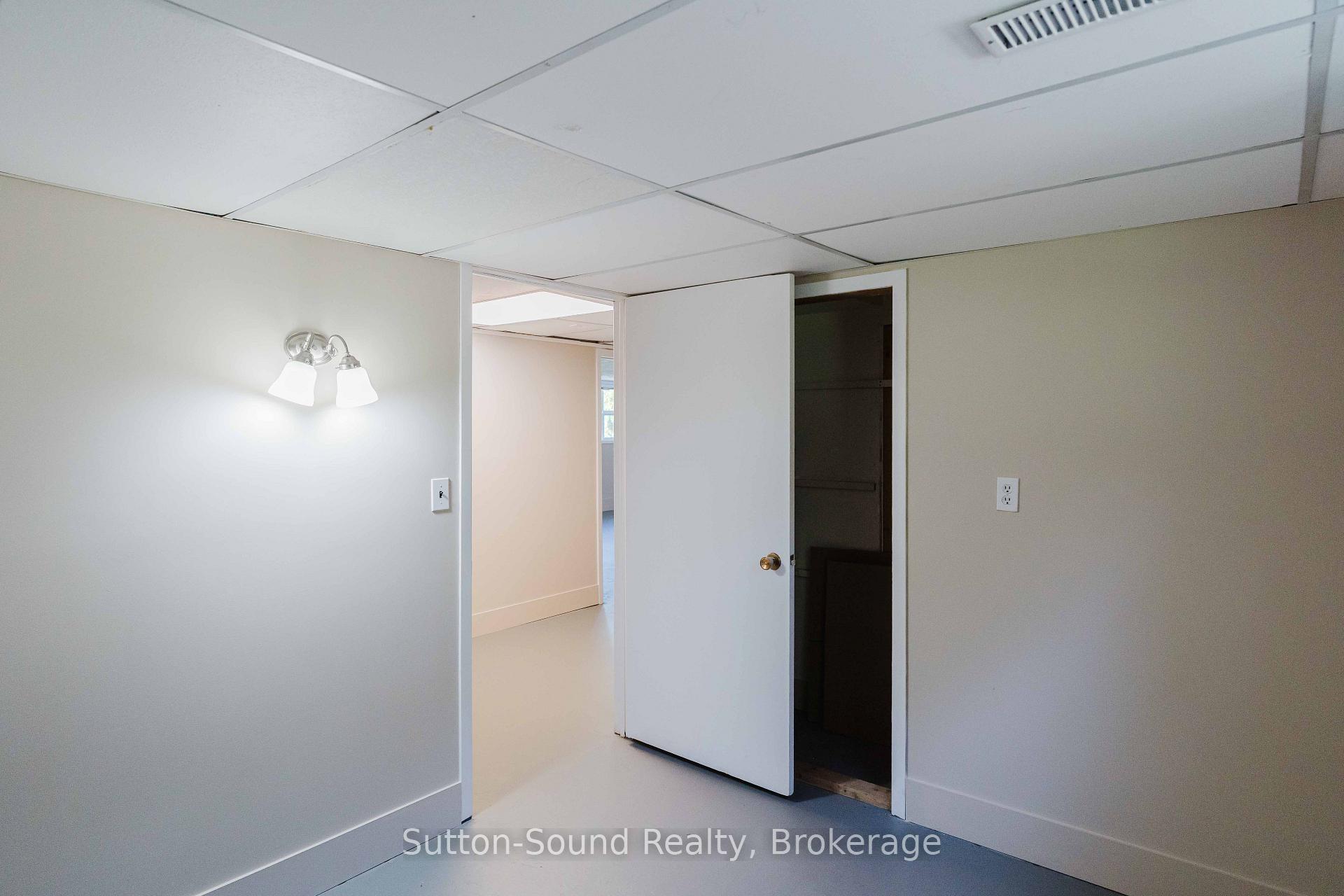 Photo 20 of 130 Cearview Crescent, Meaford — HOMEH