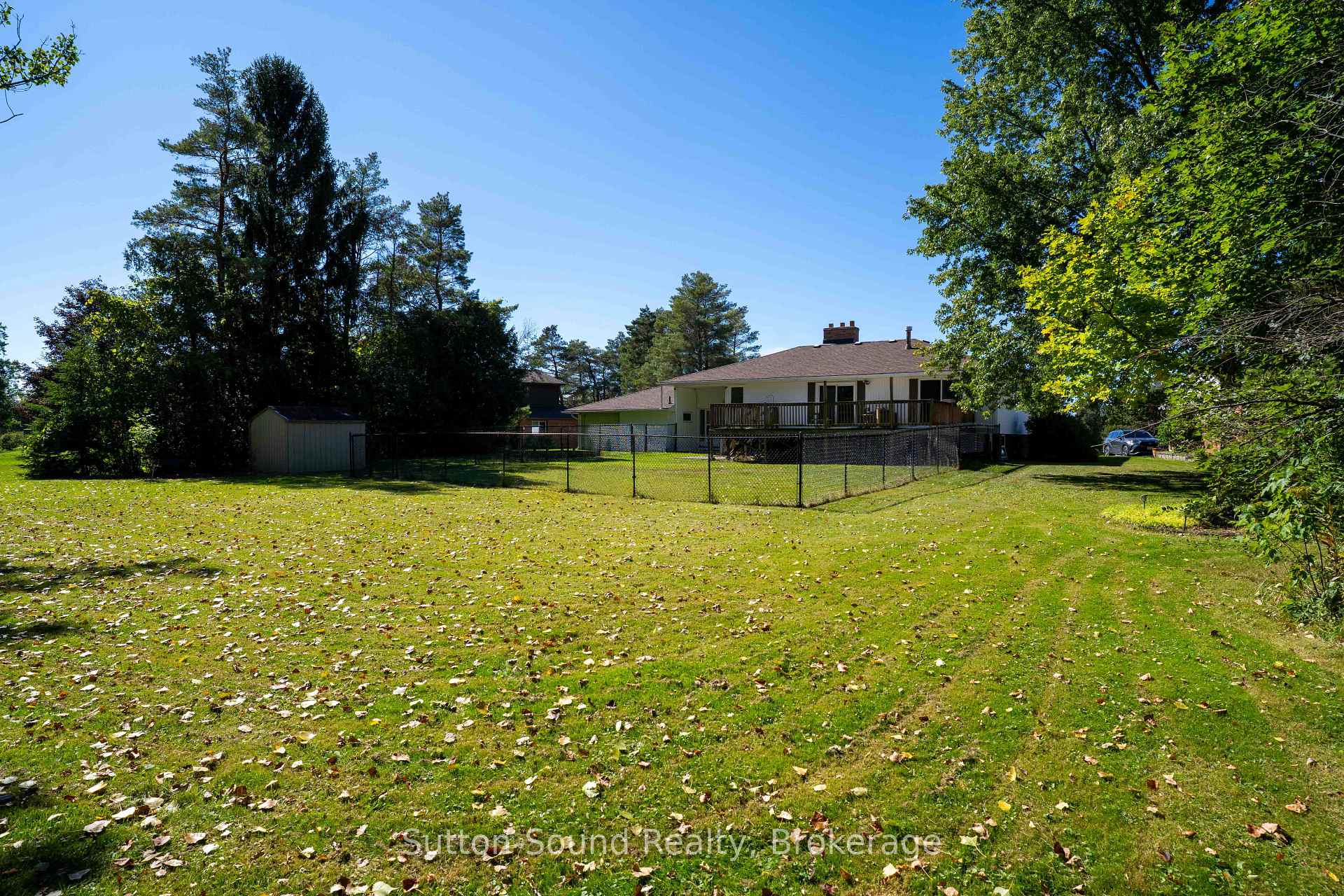 Photo 23 of 130 Cearview Crescent, Meaford — HOMEH
