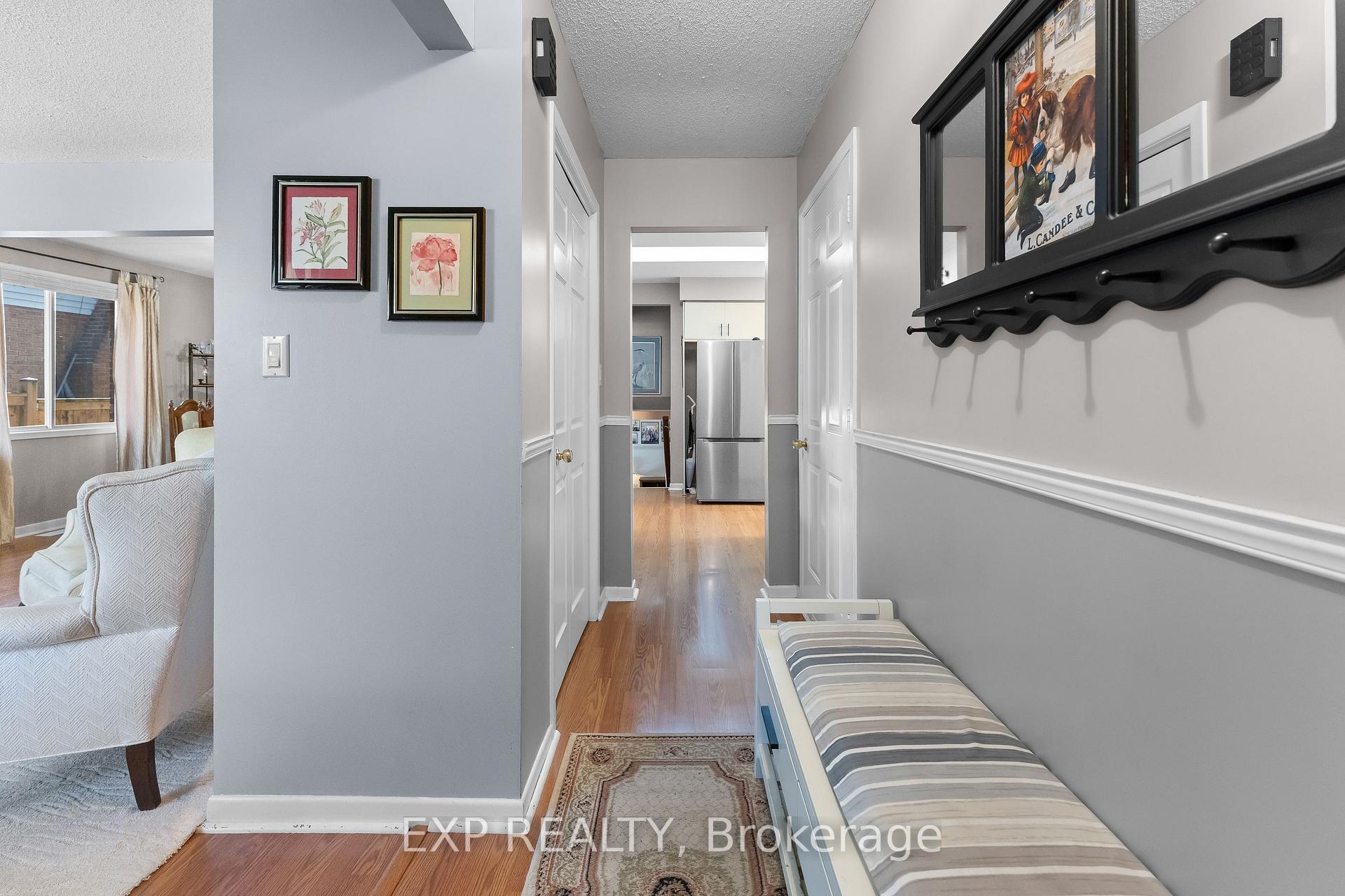 Photo 6 of 124 St Augustine Drive, St. Catharines, Secord Woods — HOMEH