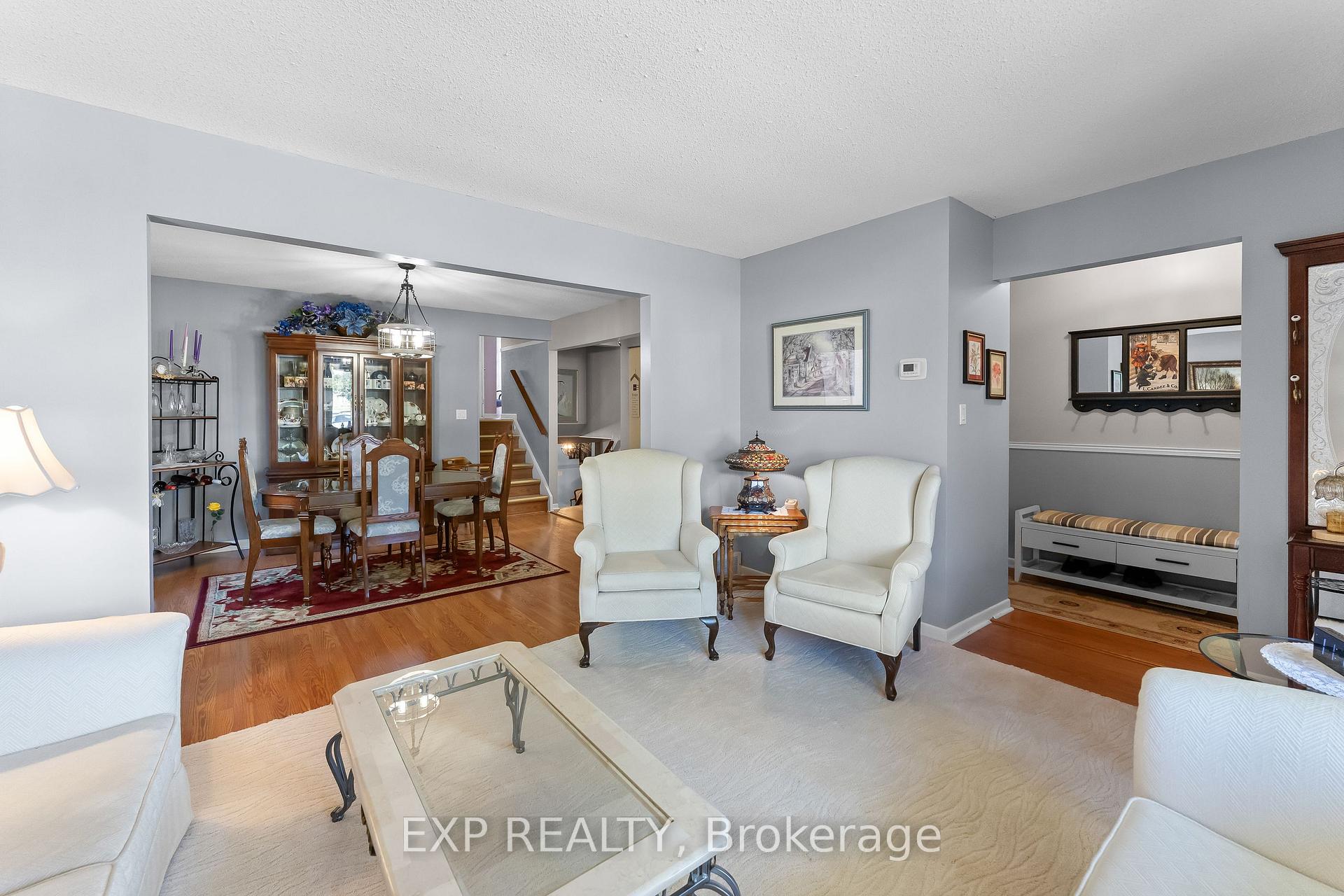 Photo 9 of 124 St Augustine Drive, St. Catharines, Secord Woods — HOMEH