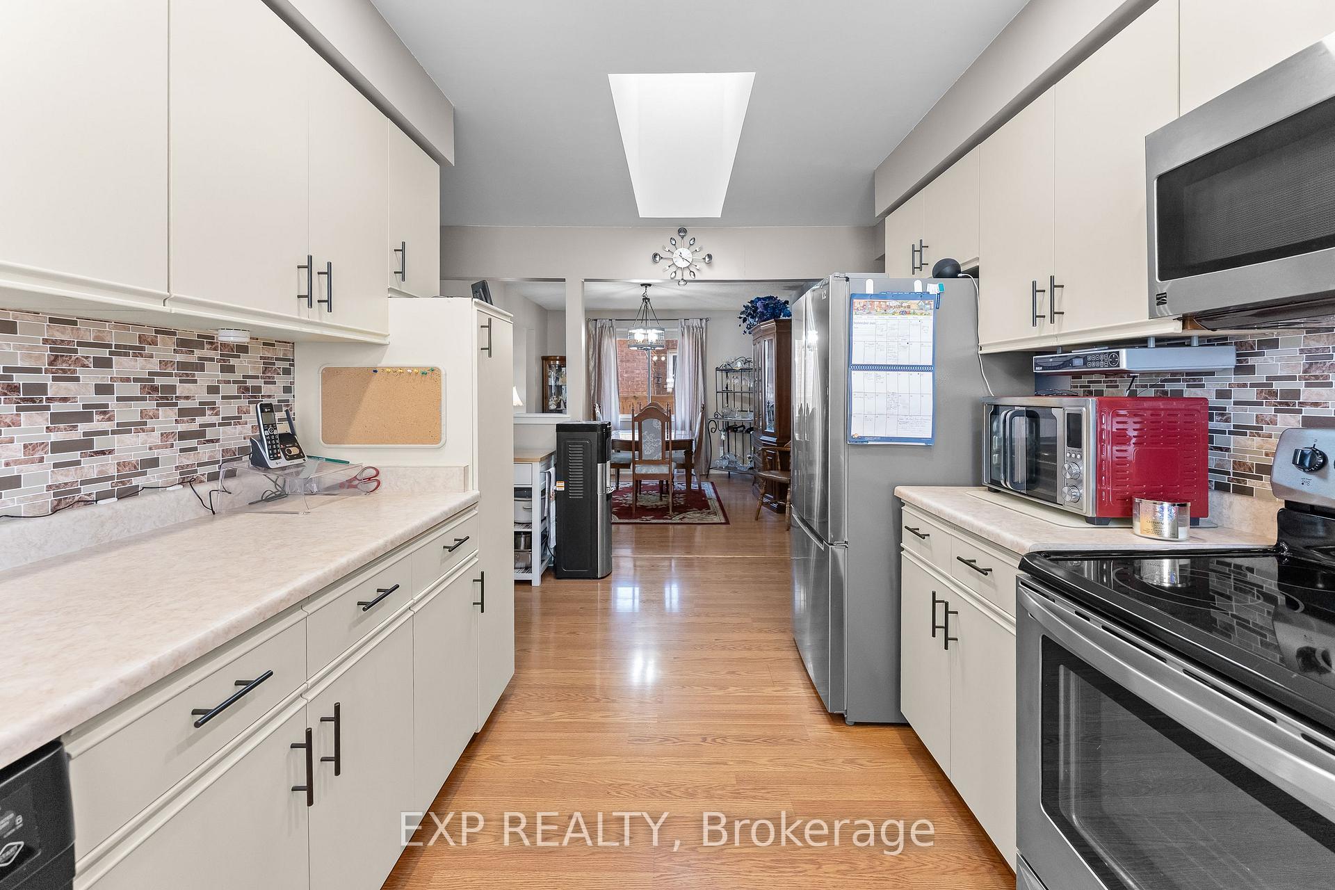 Photo 17 of 124 St Augustine Drive, St. Catharines, Secord Woods — HOMEH