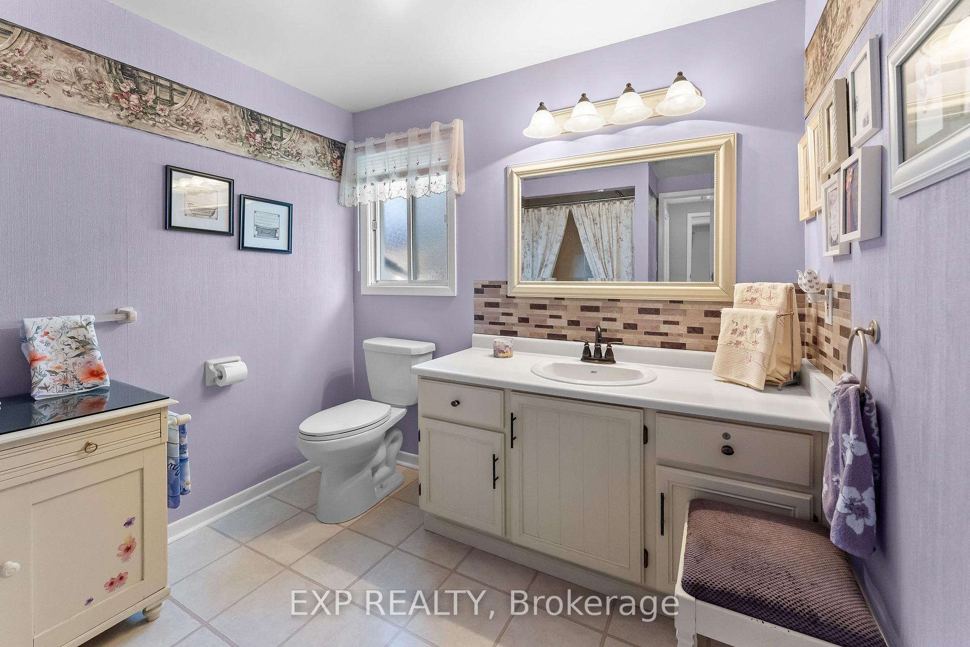 Photo 19 of 124 St Augustine Drive, St. Catharines, Secord Woods — HOMEH