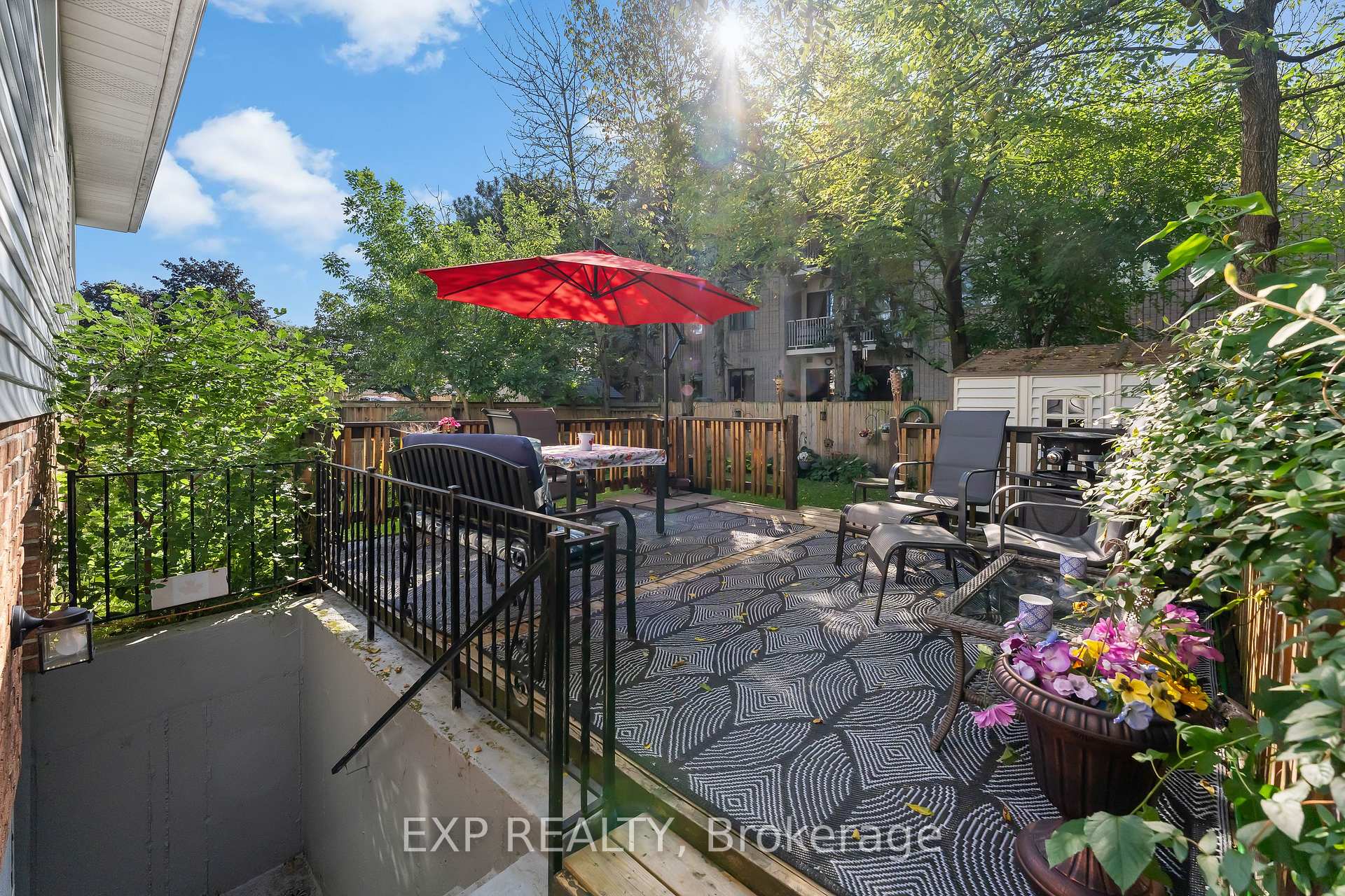 Photo 26 of 124 St Augustine Drive, St. Catharines, Secord Woods — HOMEH
