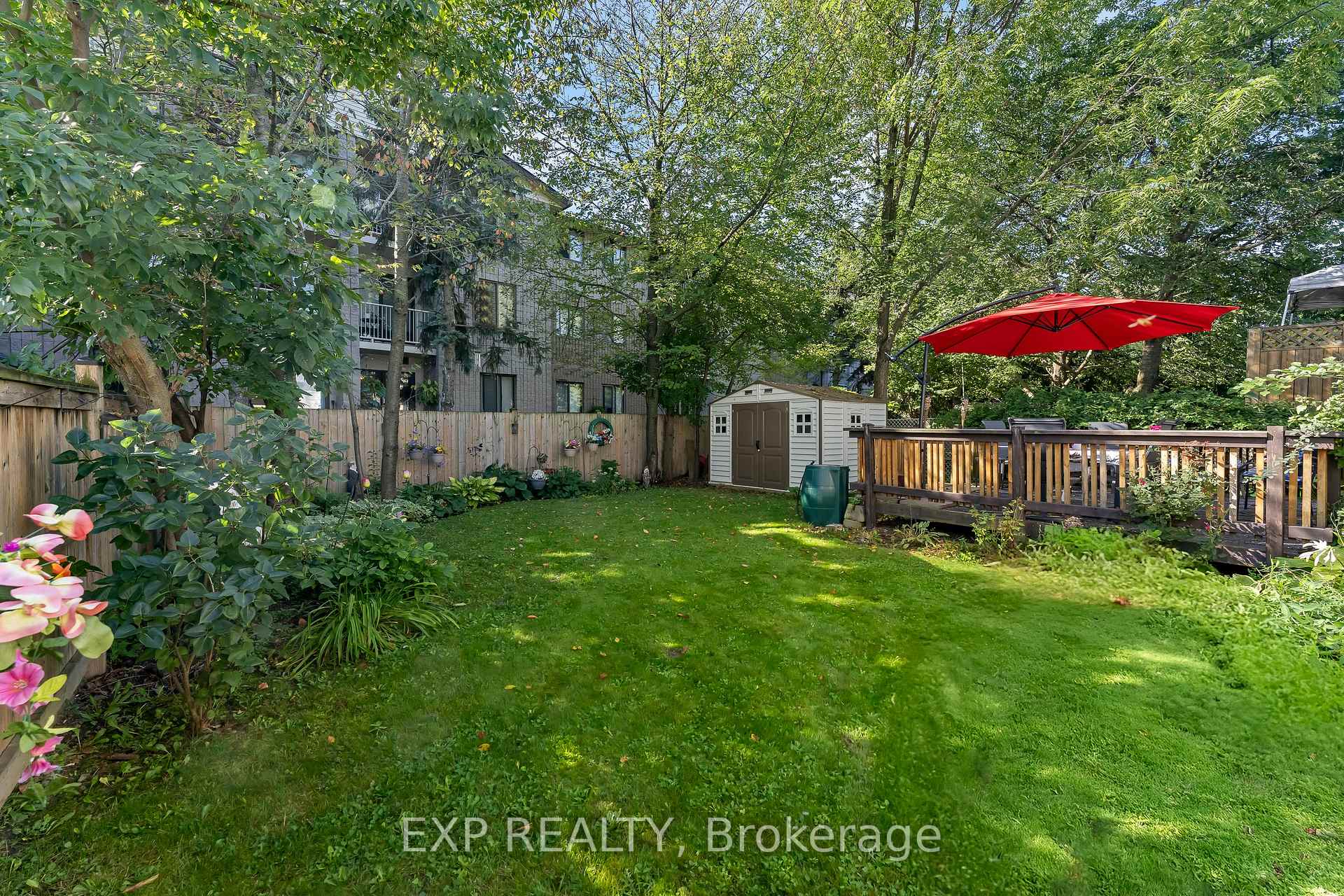 Photo 30 of 124 St Augustine Drive, St. Catharines, Secord Woods — HOMEH