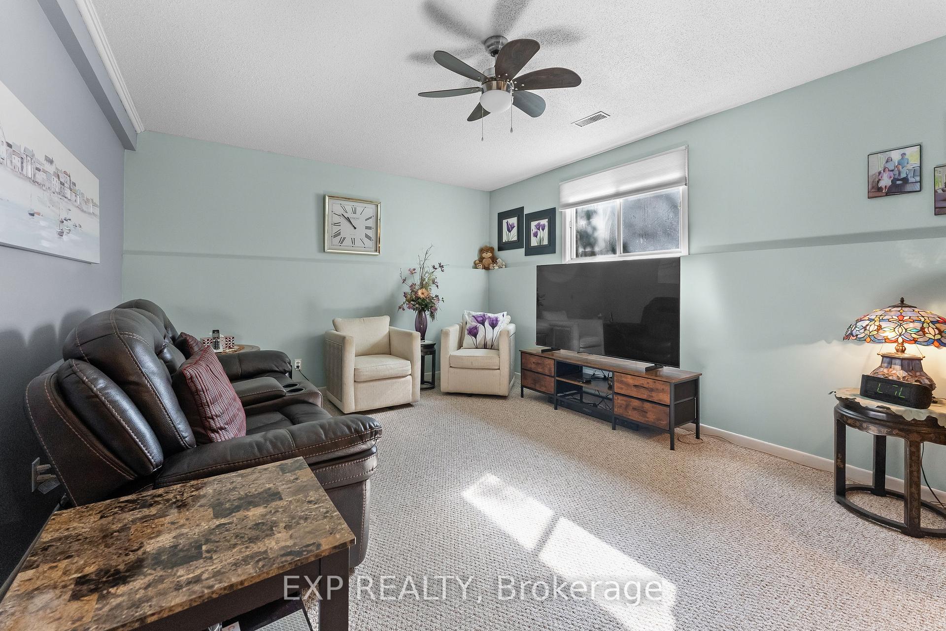 Photo 38 of 124 St Augustine Drive, St. Catharines, Secord Woods — HOMEH