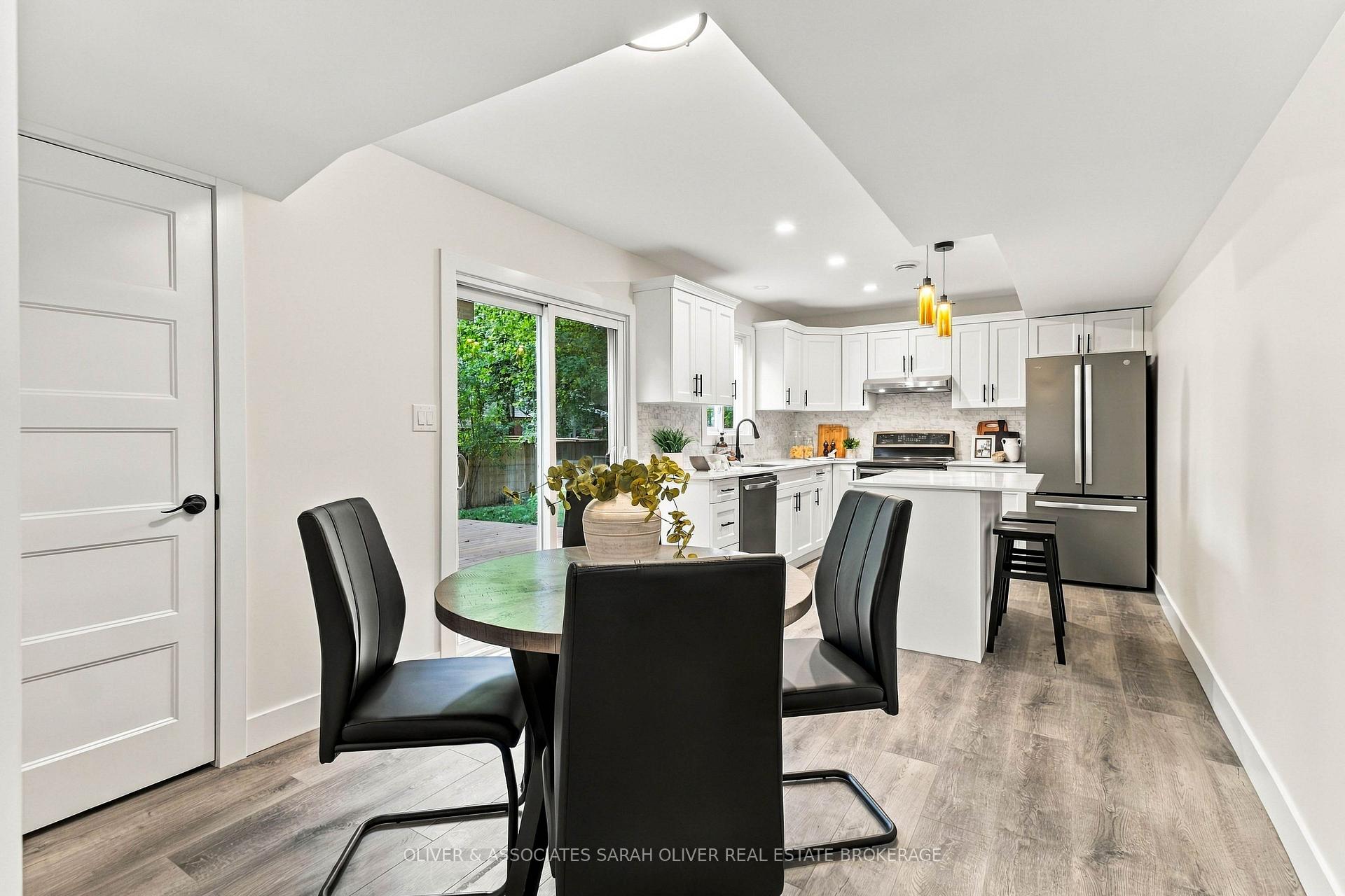 Photo 8 of 95 Blackacres Boulevard, London, North F — HOMEH
