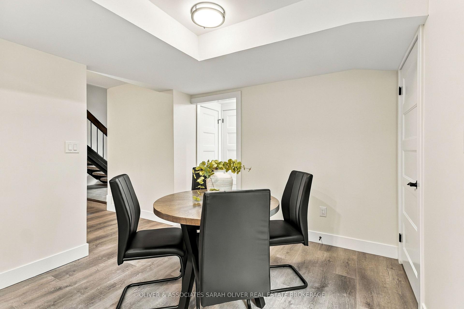Photo 10 of 95 Blackacres Boulevard, London, North F — HOMEH