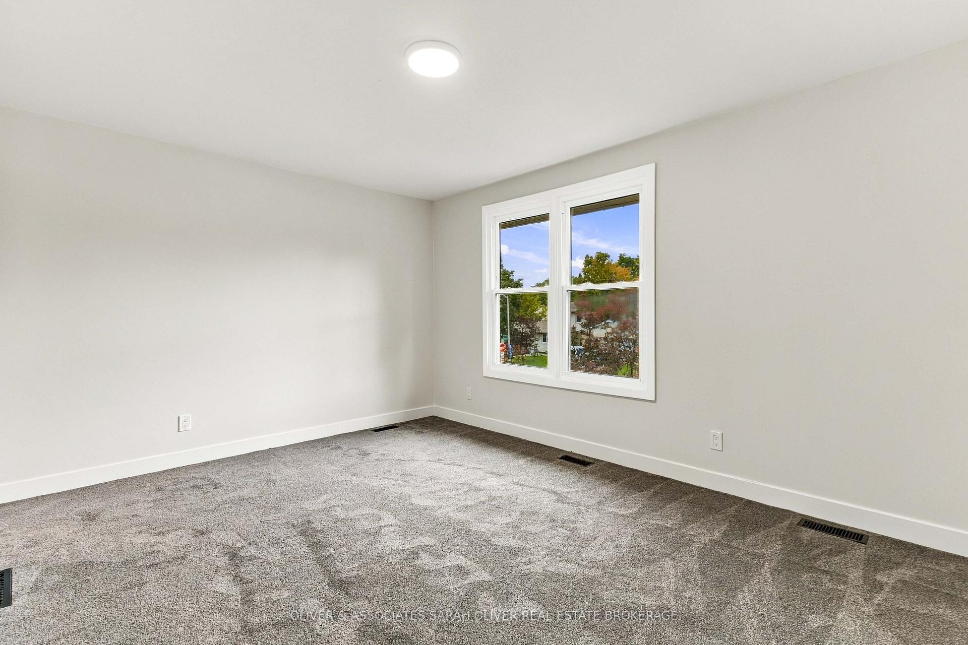 Photo 25 of 95 Blackacres Boulevard, London, North F — HOMEH
