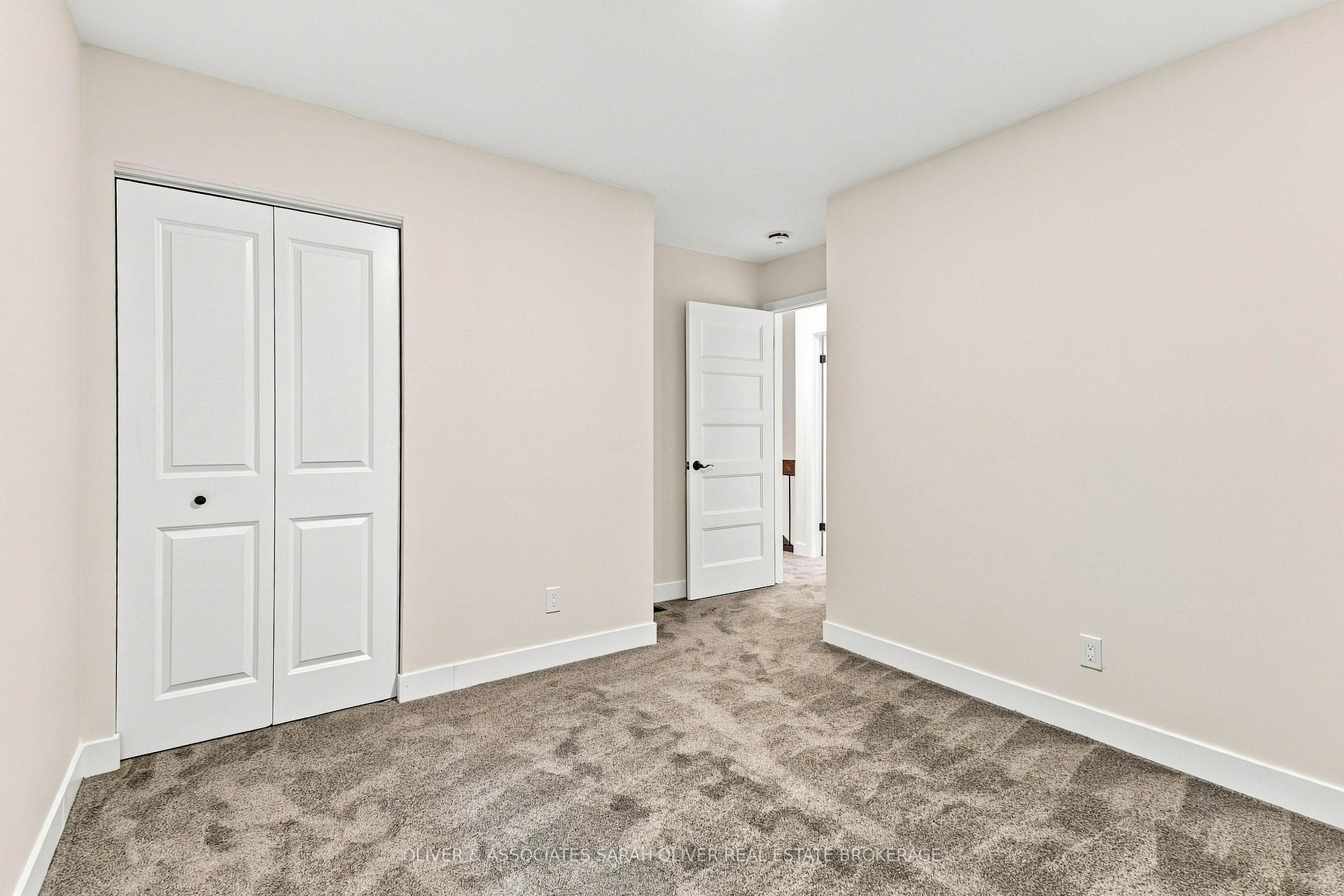 Photo 27 of 95 Blackacres Boulevard, London, North F — HOMEH
