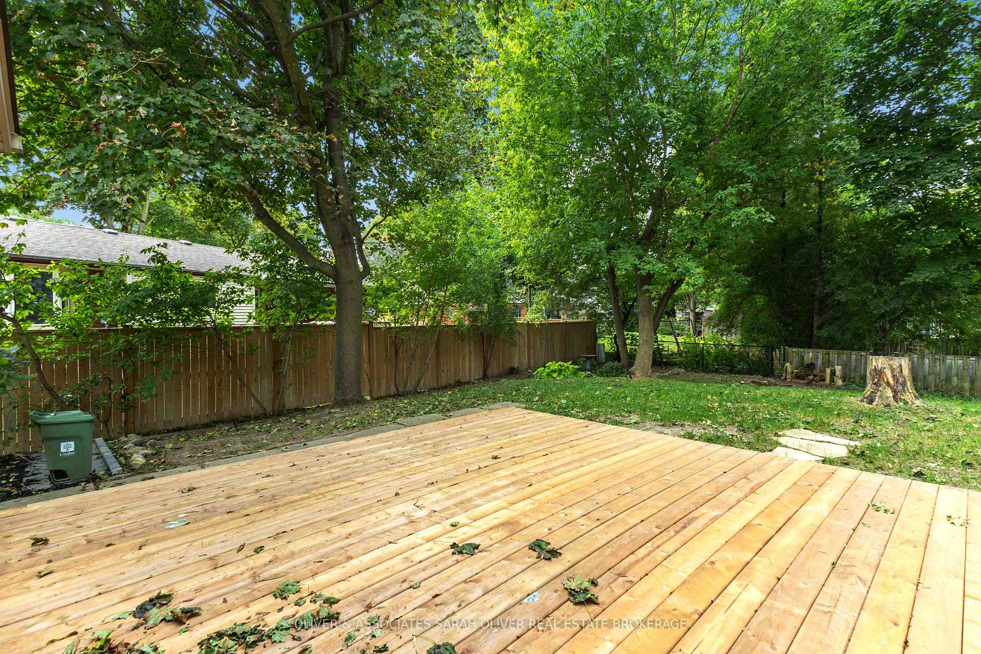 Photo 31 of 95 Blackacres Boulevard, London, North F — HOMEH