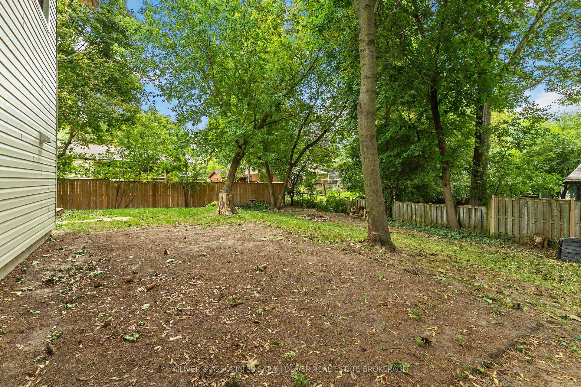 Photo 36 of 95 Blackacres Boulevard, London, North F — HOMEH