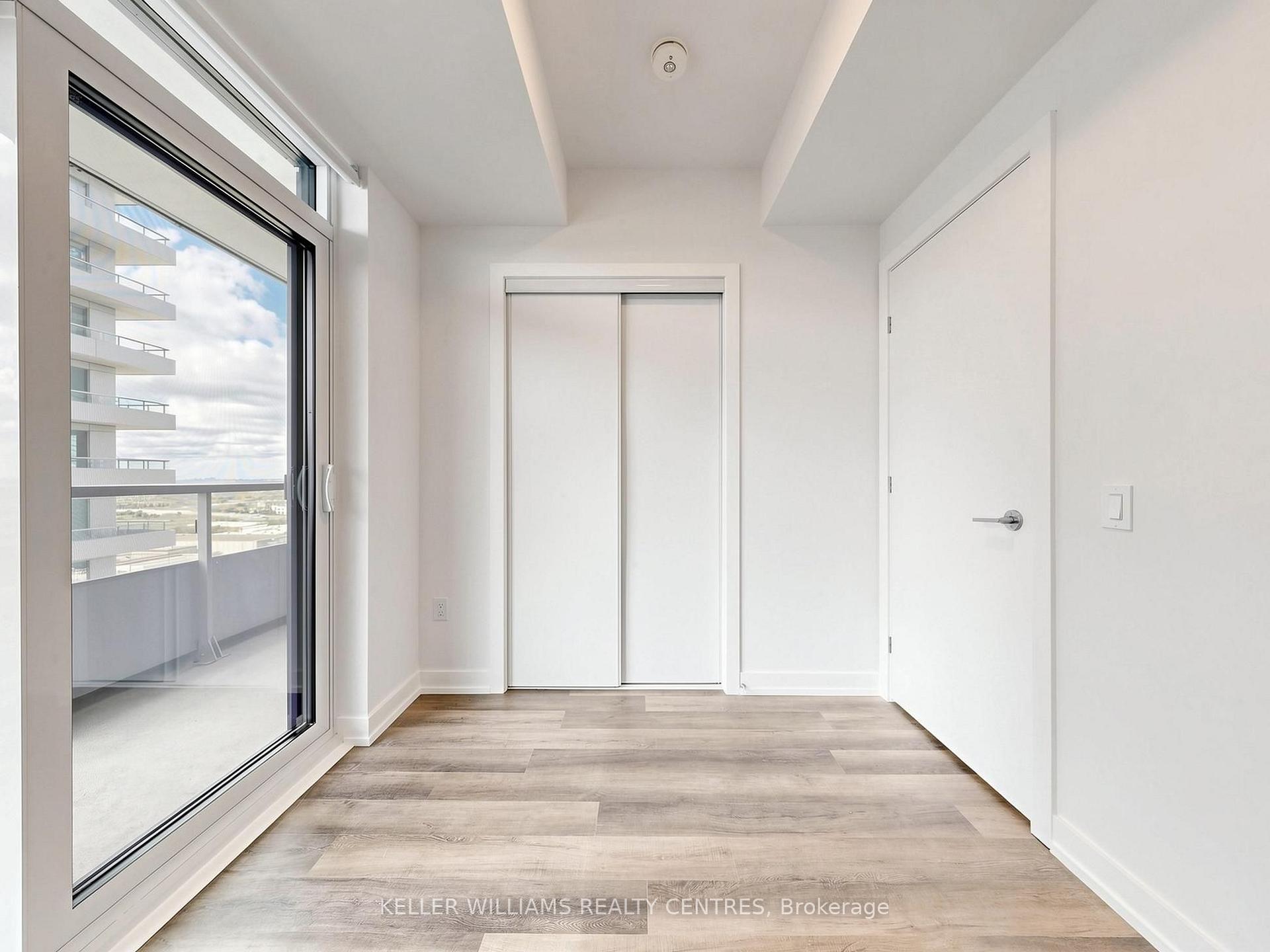 Photo 15 of Unit 1408, 5 Meadowdale Road, Vaughan, Vaughan Corporate Centre — HOMEH