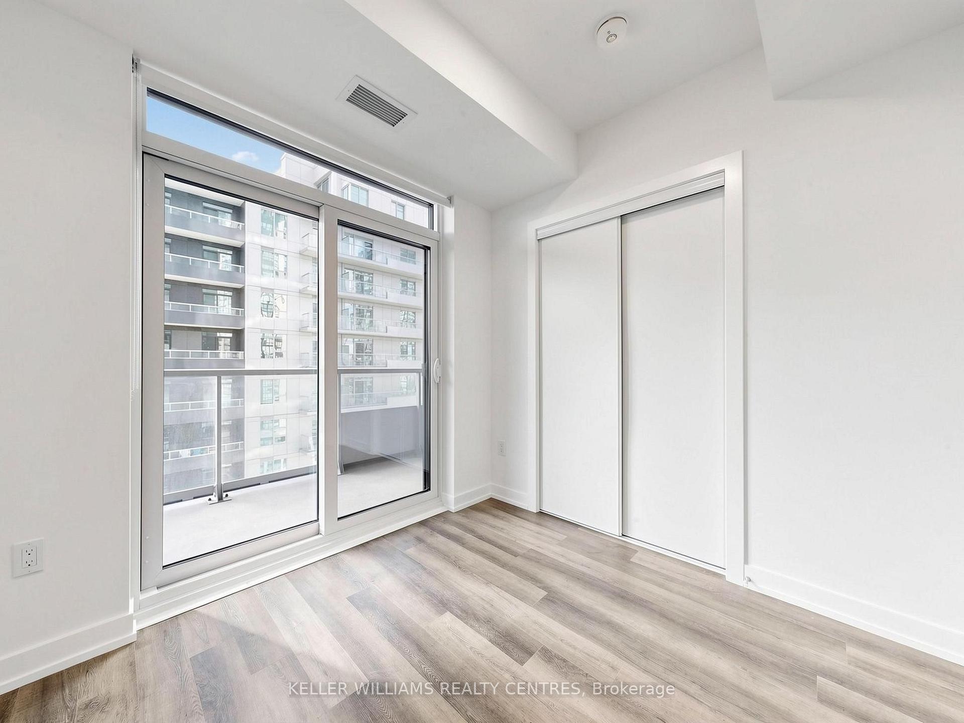 Photo 16 of Unit 1408, 5 Meadowdale Road, Vaughan, Vaughan Corporate Centre — HOMEH