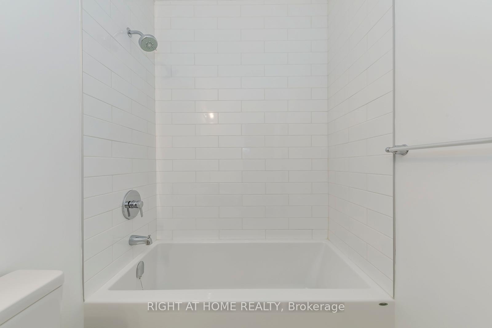 Photo 18 of Unit 101, 2 Manderley Drive, Scarborough, Birchcliffe-Cliffside — HOMEH