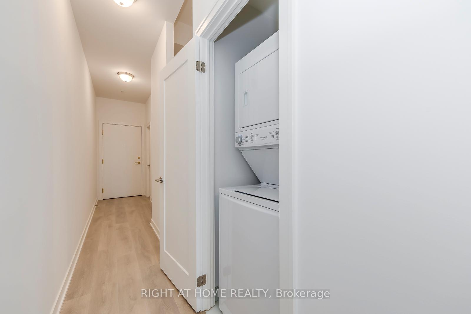 Photo 19 of Unit 101, 2 Manderley Drive, Scarborough, Birchcliffe-Cliffside — HOMEH