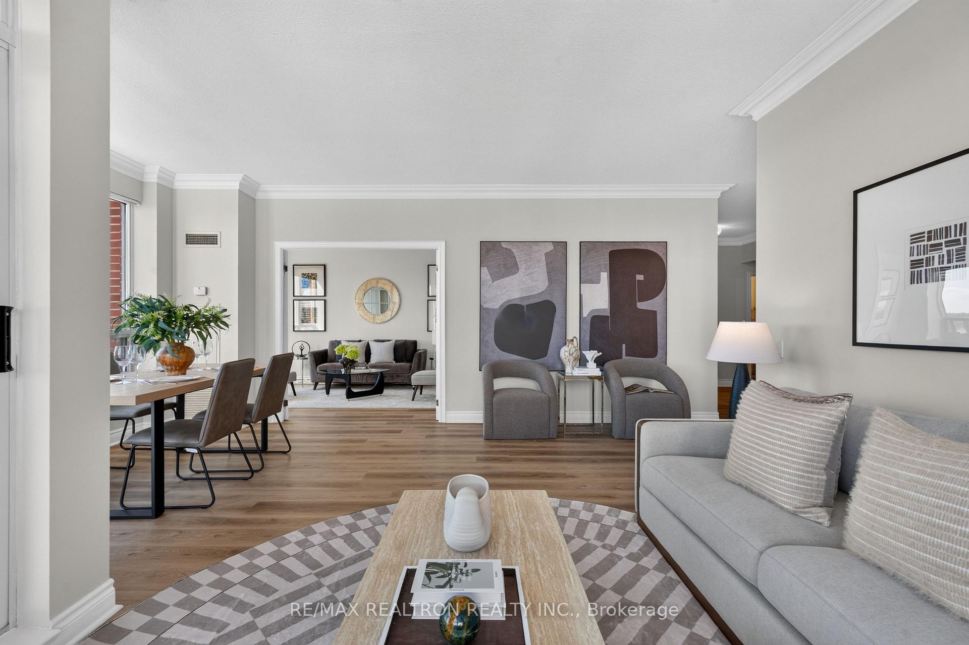 Photo 23 of Unit LPH5, 2 Clairtrell Road, North York, Willowdale East — HOMEH