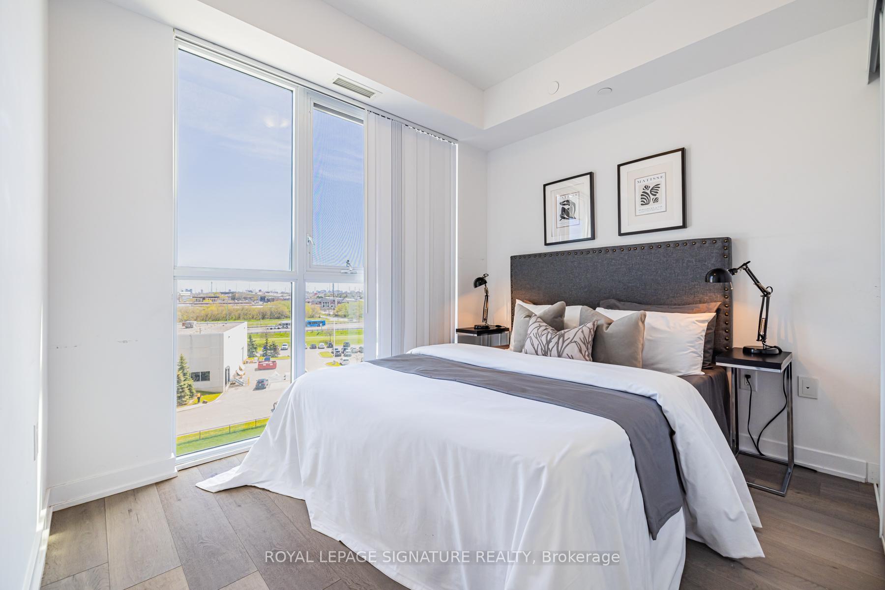 Photo 17 of Unit 618, 60 Honeycrisp Crescent, Vaughan, Vaughan Corporate Centre — HOMEH