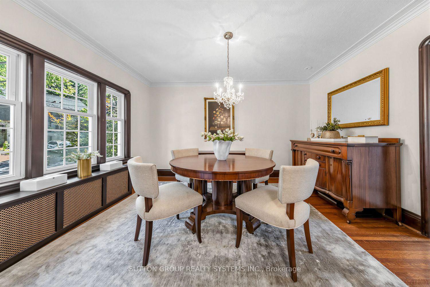 Photo 14 of 4 Brule Crescent, Toronto, High Park-Swansea — HOMEH