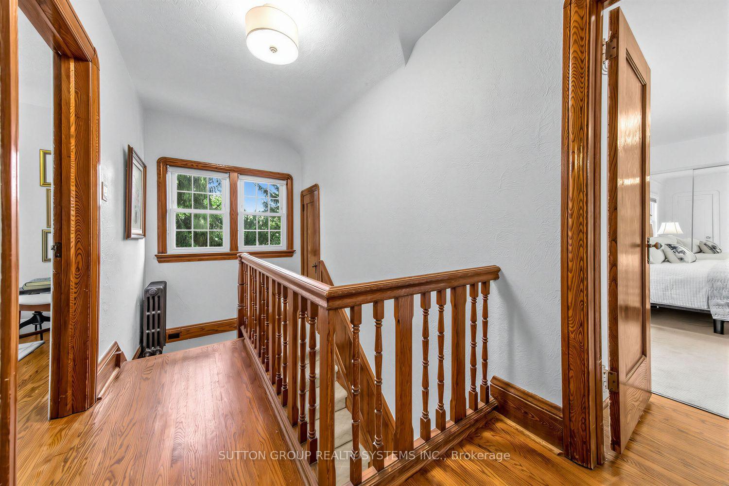Photo 33 of 4 Brule Crescent, Toronto, High Park-Swansea — HOMEH