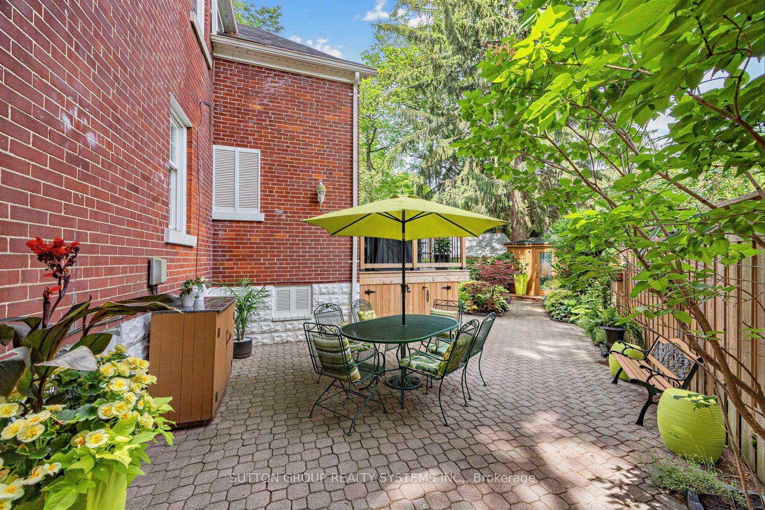 Photo 42 of 4 Brule Crescent, Toronto, High Park-Swansea — HOMEH