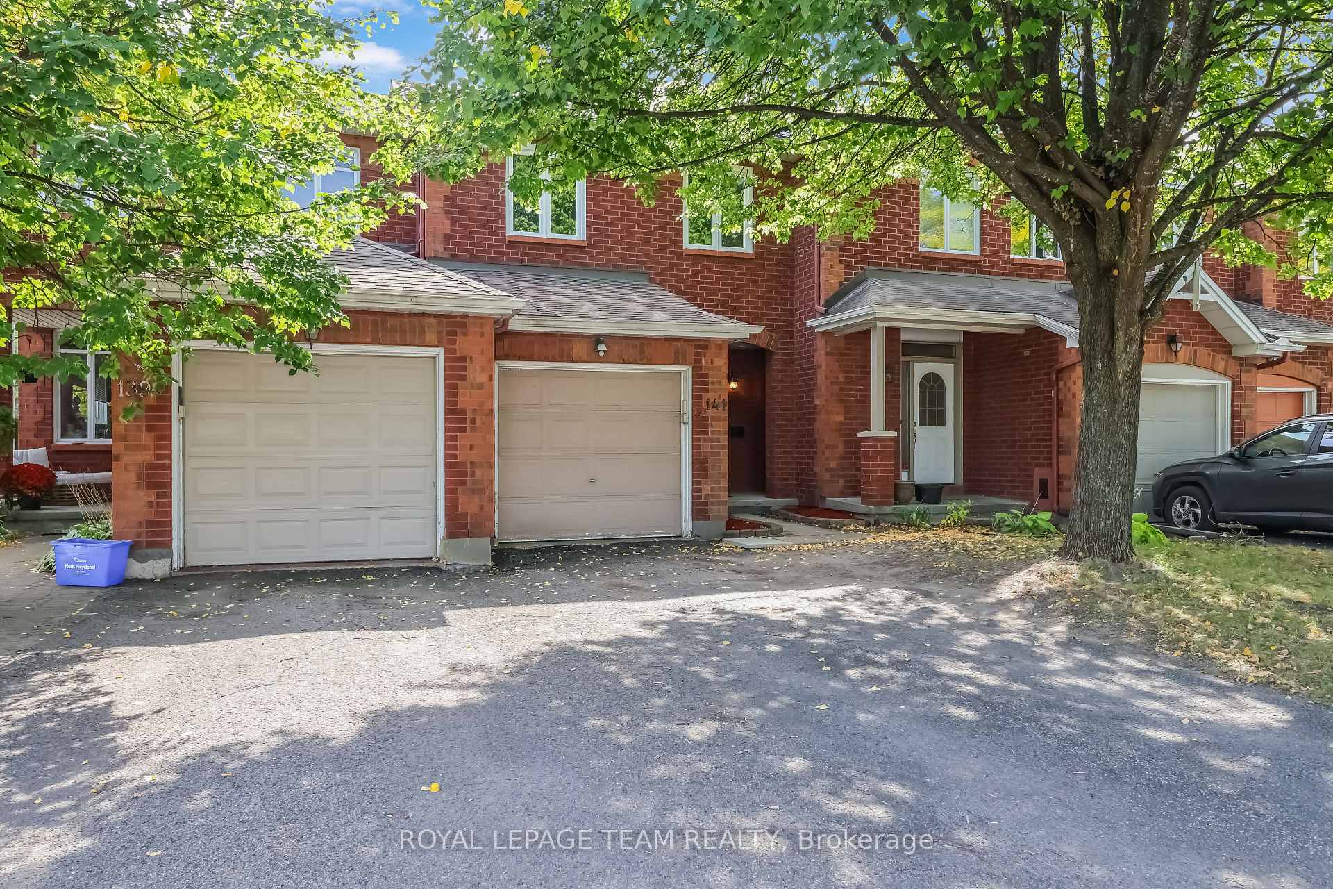Photo 2 of 141 Hearst Way, Ottawa, Kanata - Katimavik — HOMEH