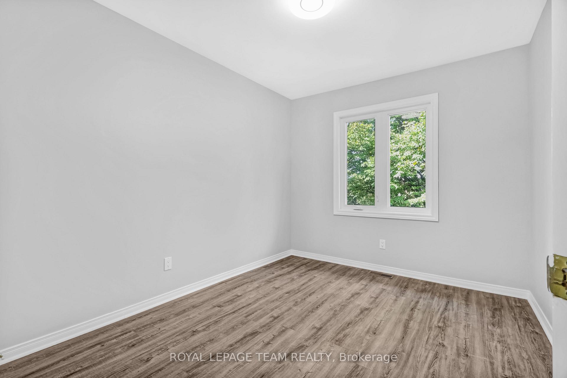 Photo 19 of 141 Hearst Way, Ottawa, Kanata - Katimavik — HOMEH