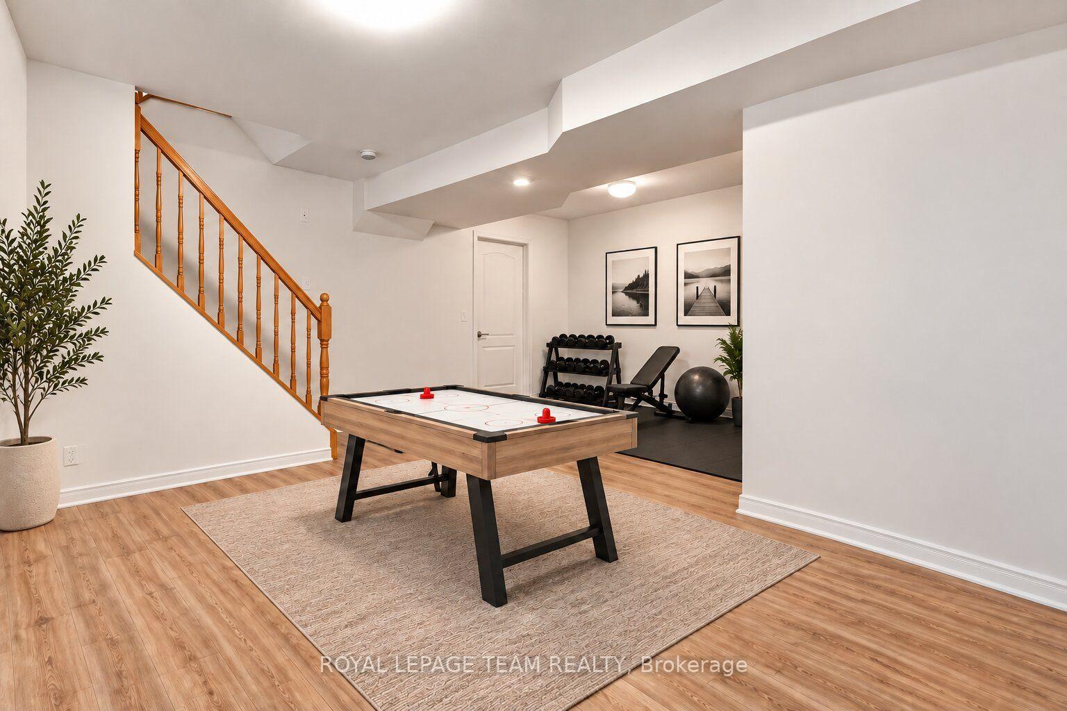 Photo 21 of 141 Hearst Way, Ottawa, Kanata - Katimavik — HOMEH