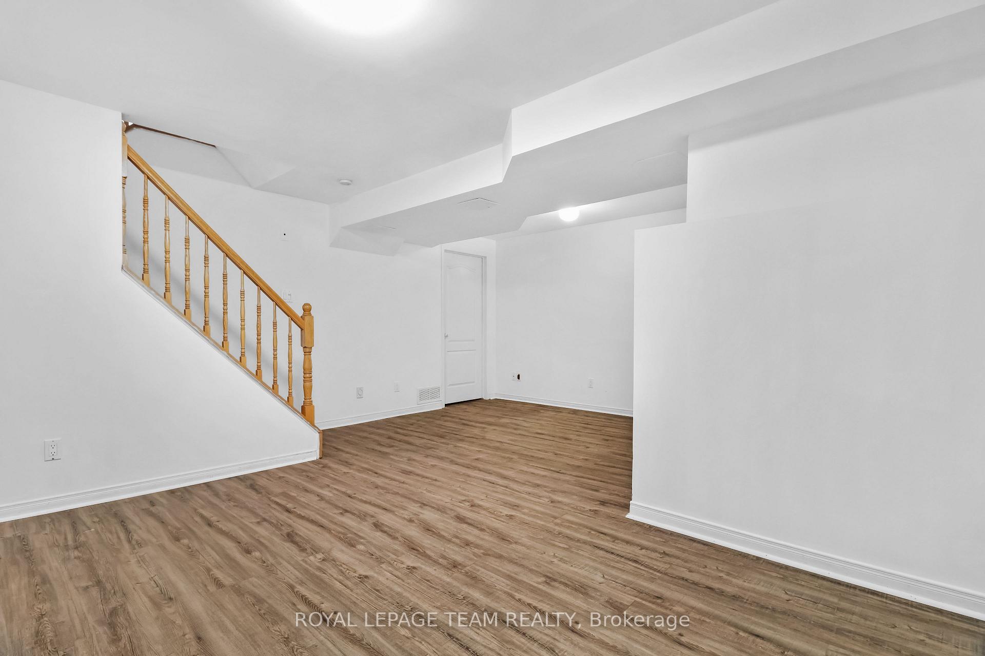 Photo 22 of 141 Hearst Way, Ottawa, Kanata - Katimavik — HOMEH