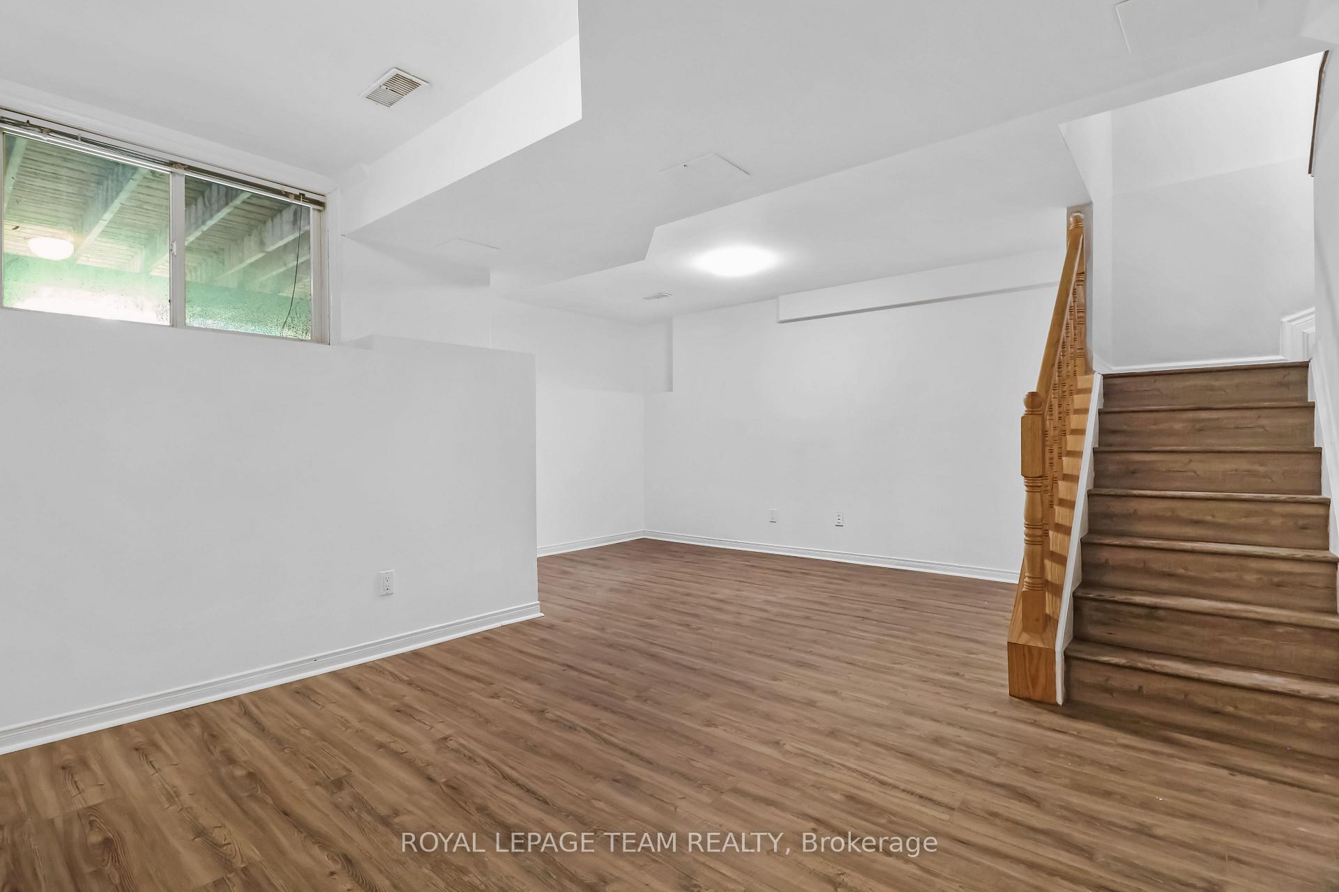 Photo 24 of 141 Hearst Way, Ottawa, Kanata - Katimavik — HOMEH