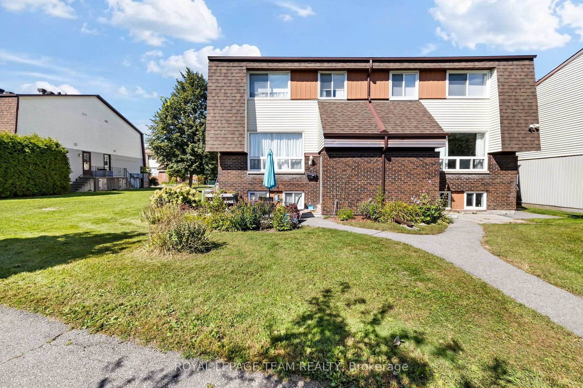 Photo 2 of Unit 47, 38 Woodvale, Ottawa, Craig Henry/Woodvale — HOMEH
