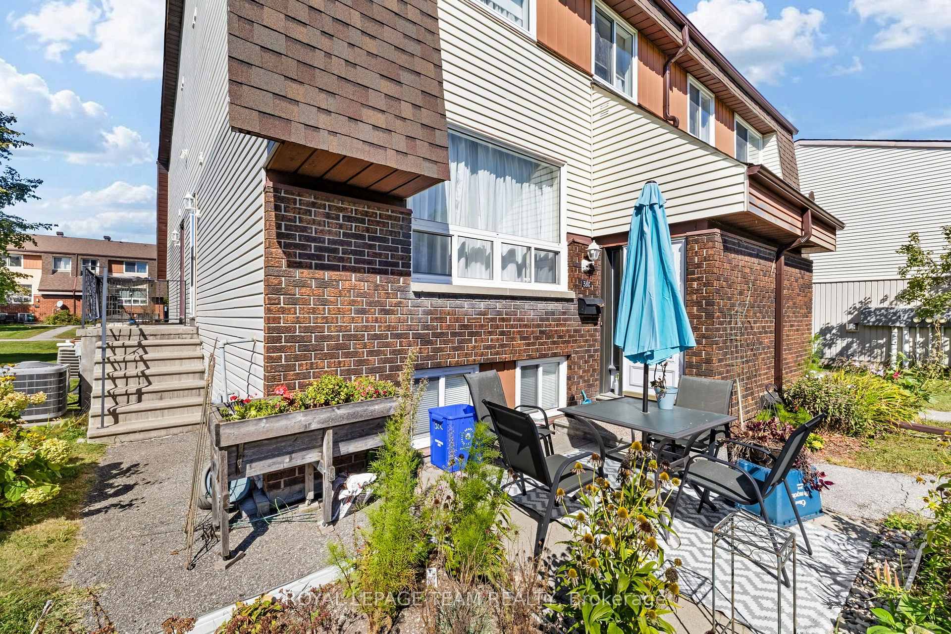 Photo 3 of Unit 47, 38 Woodvale, Ottawa, Craig Henry/Woodvale — HOMEH